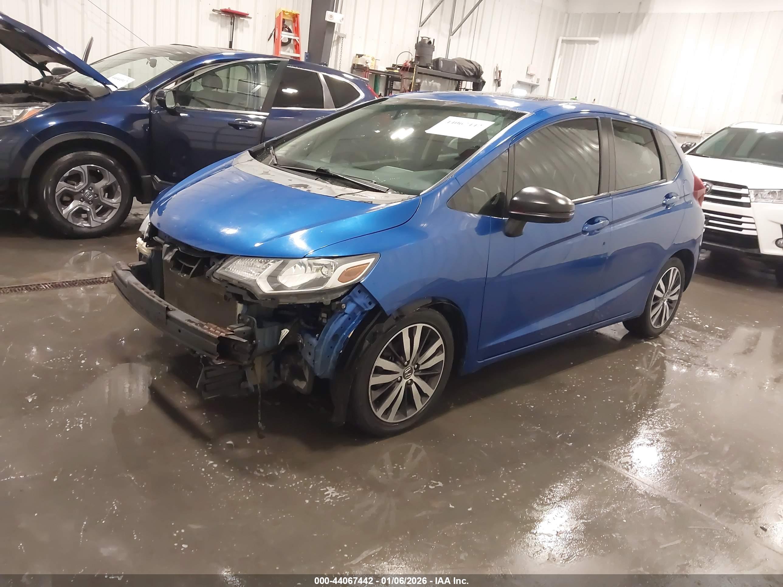 HONDA FIT image 2