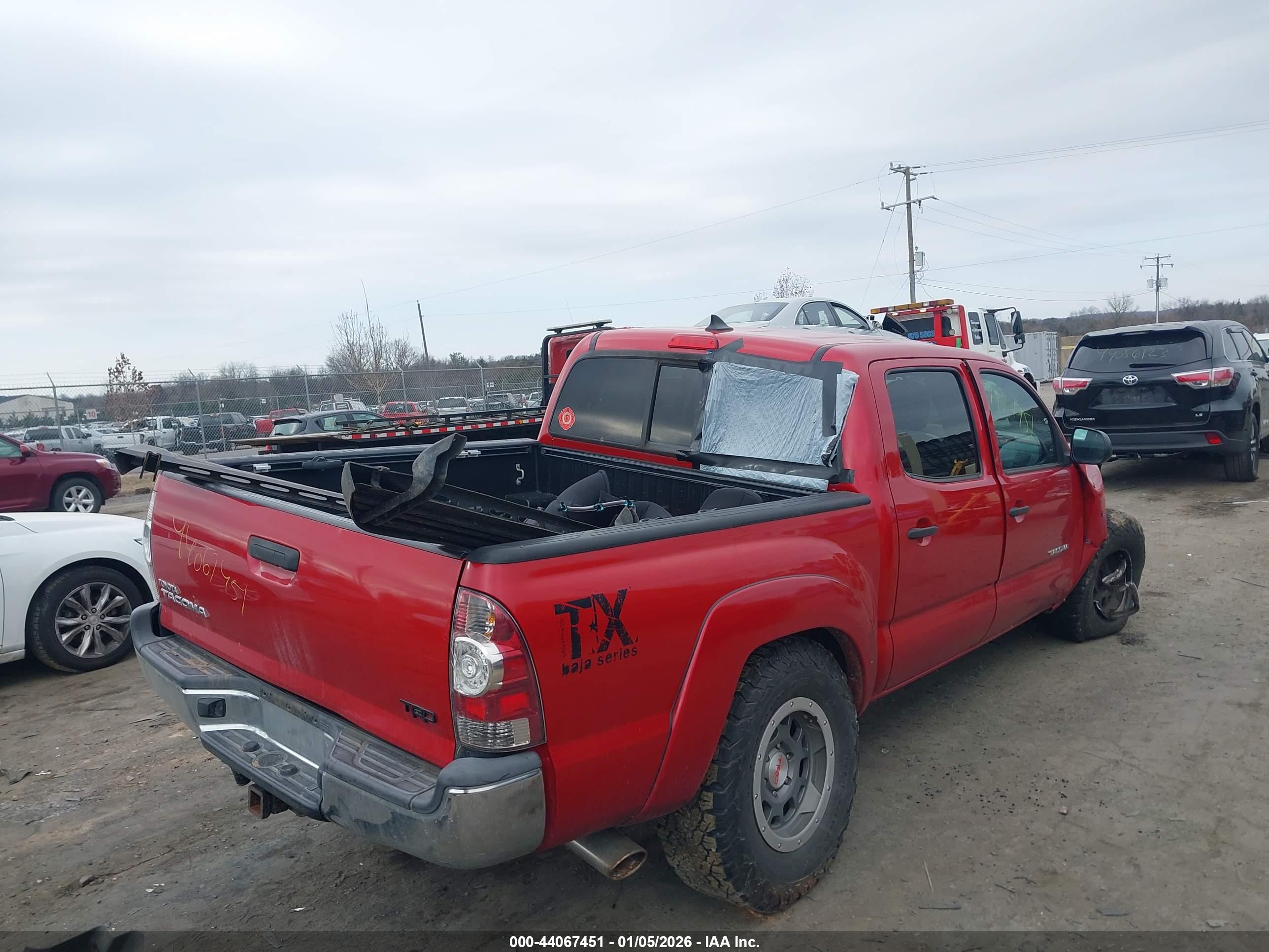 TOYOTA TACOMA image 4