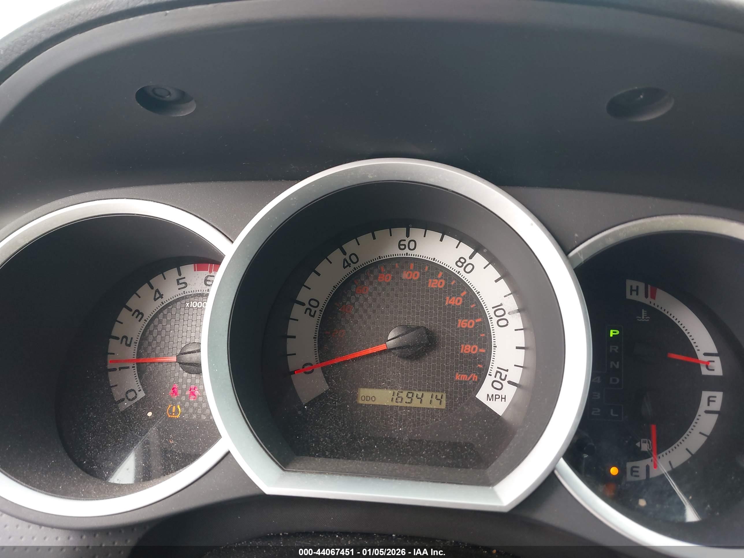 TOYOTA TACOMA image 7