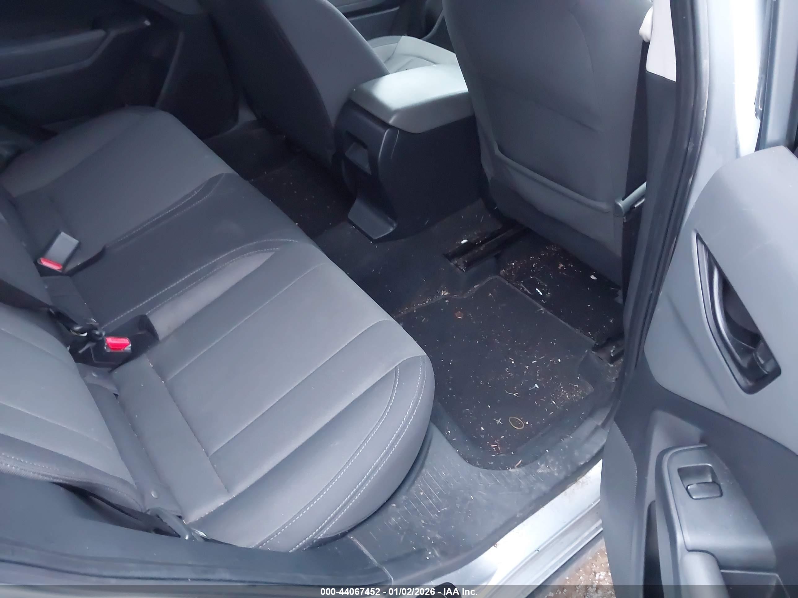 SUBARU CROSSTREK image 8