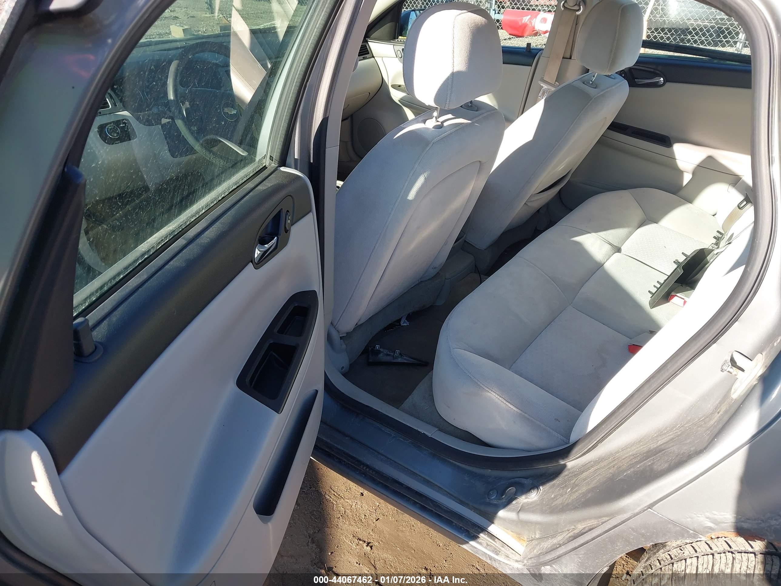 CHEVROLET IMPALA image 8