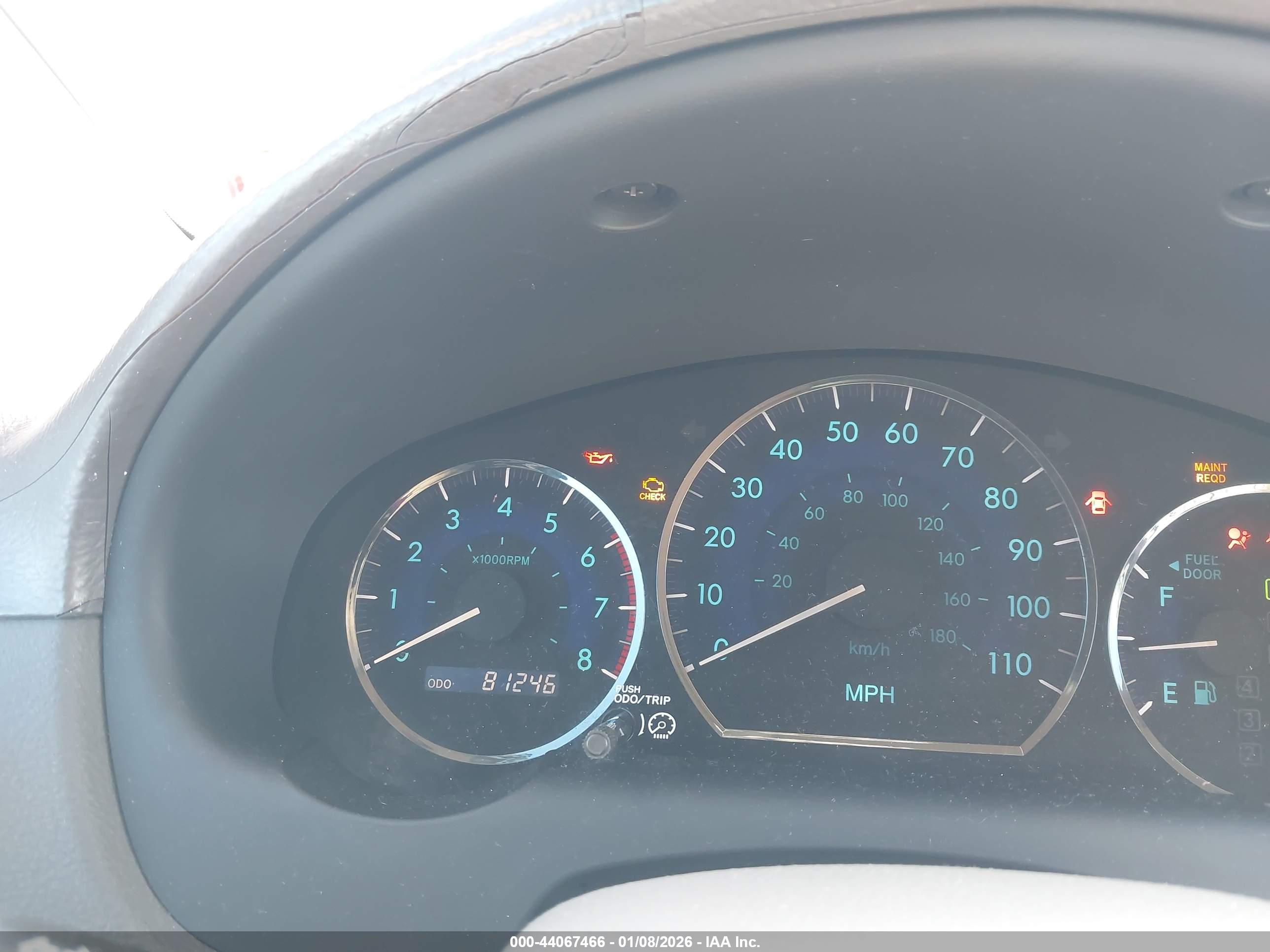 TOYOTA SIENNA image 7