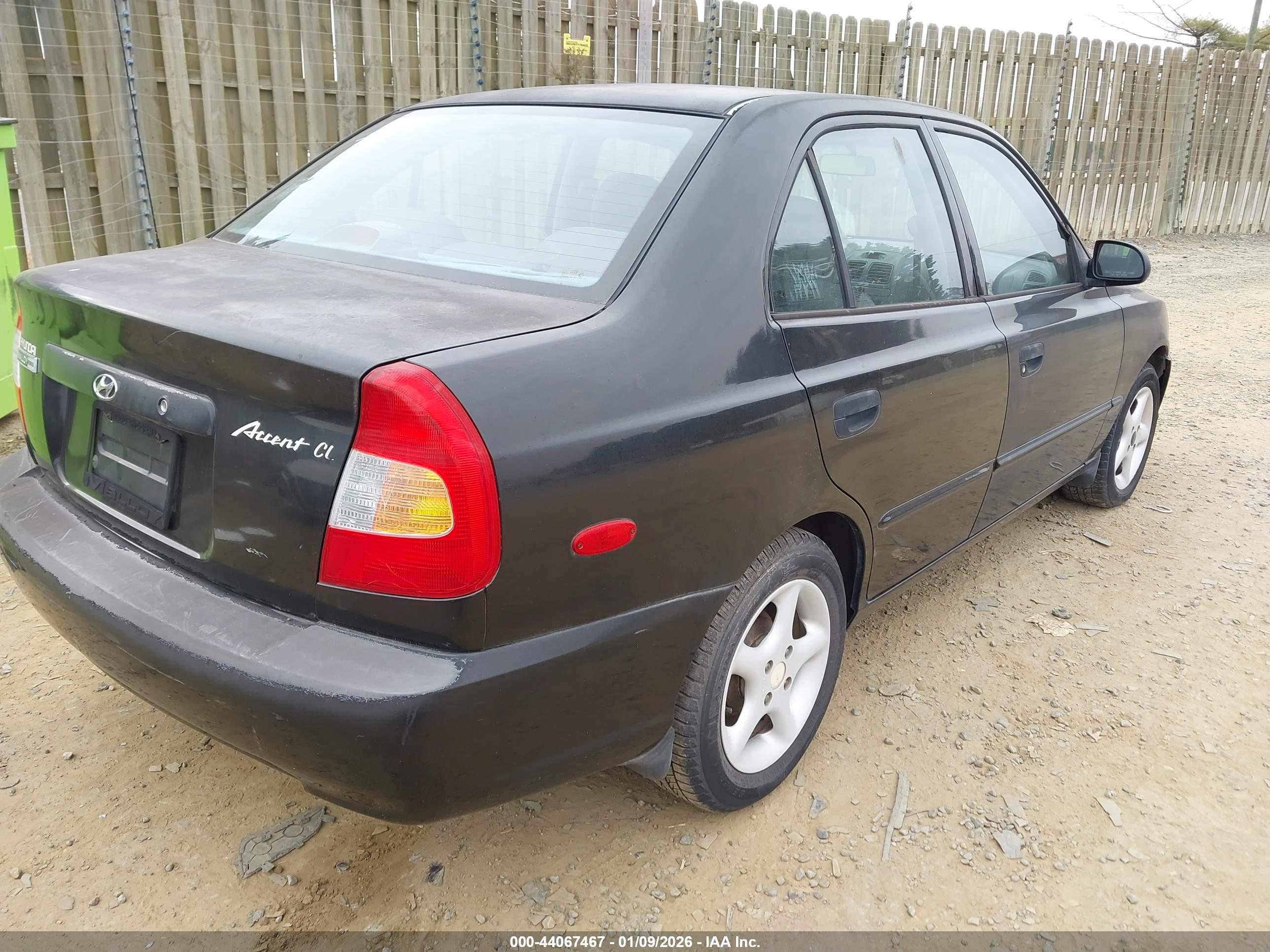 HYUNDAI ACCENT image 4