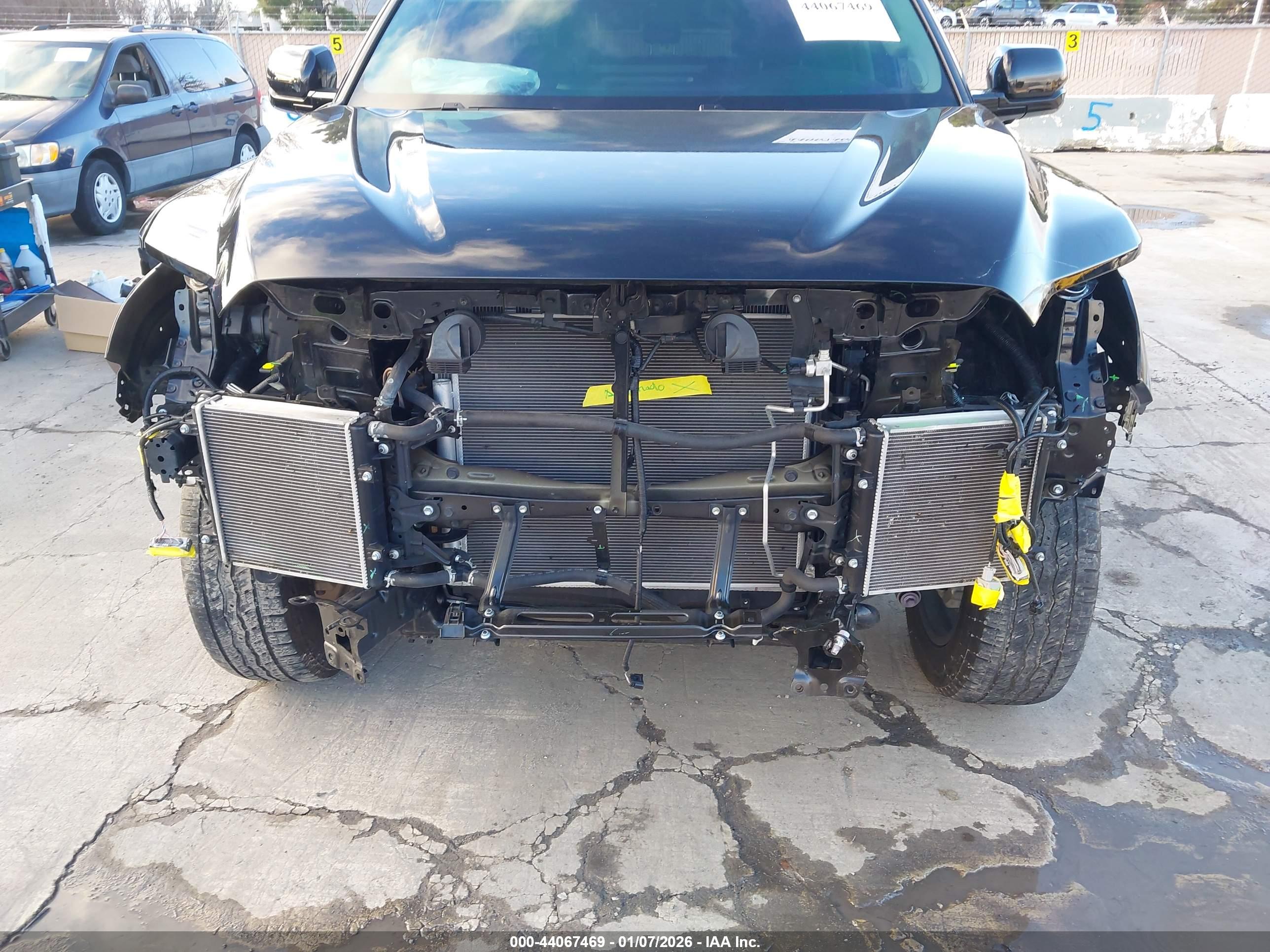 TOYOTA TUNDRA image 6