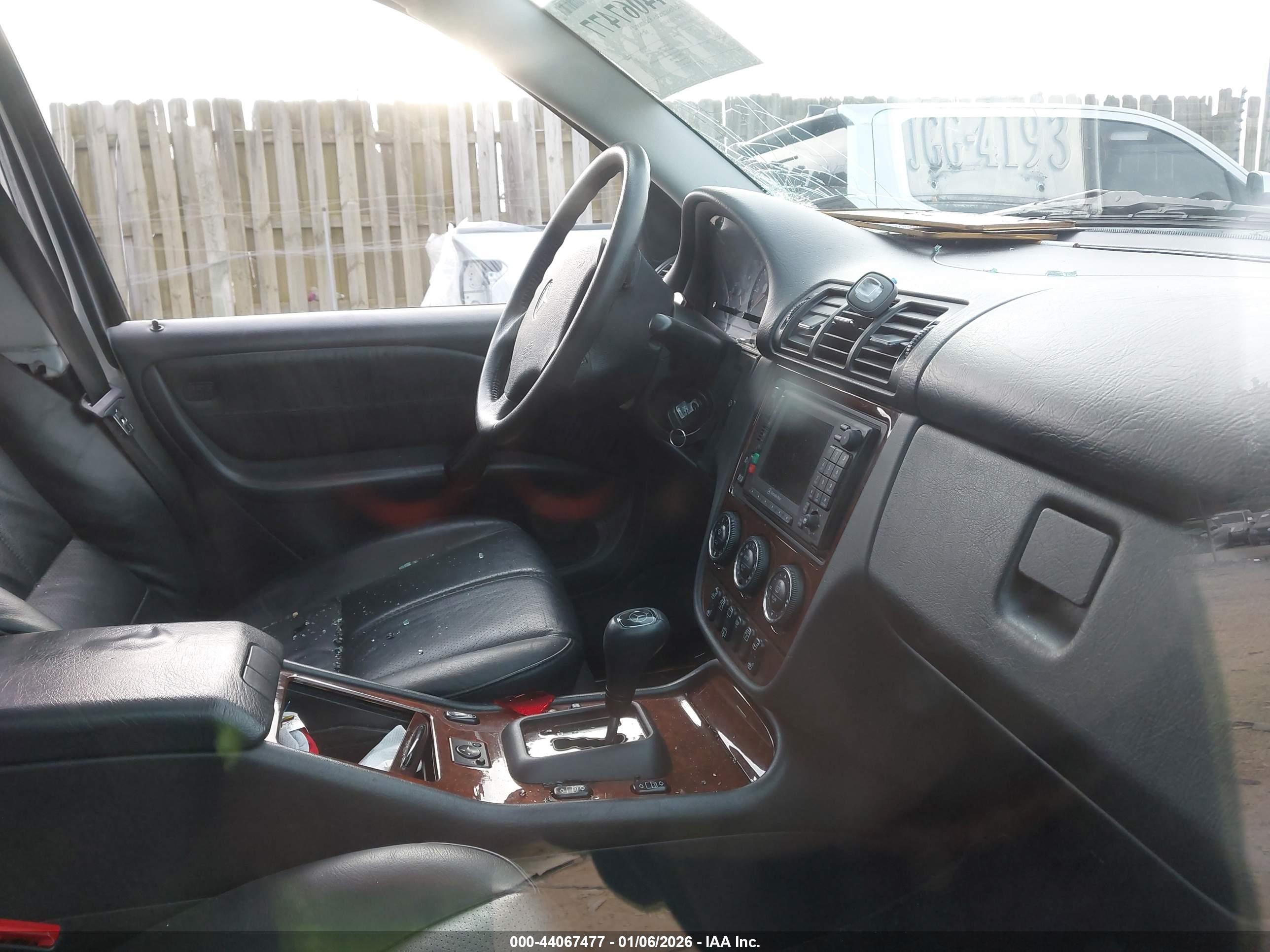MERCEDES-BENZ ML image 5