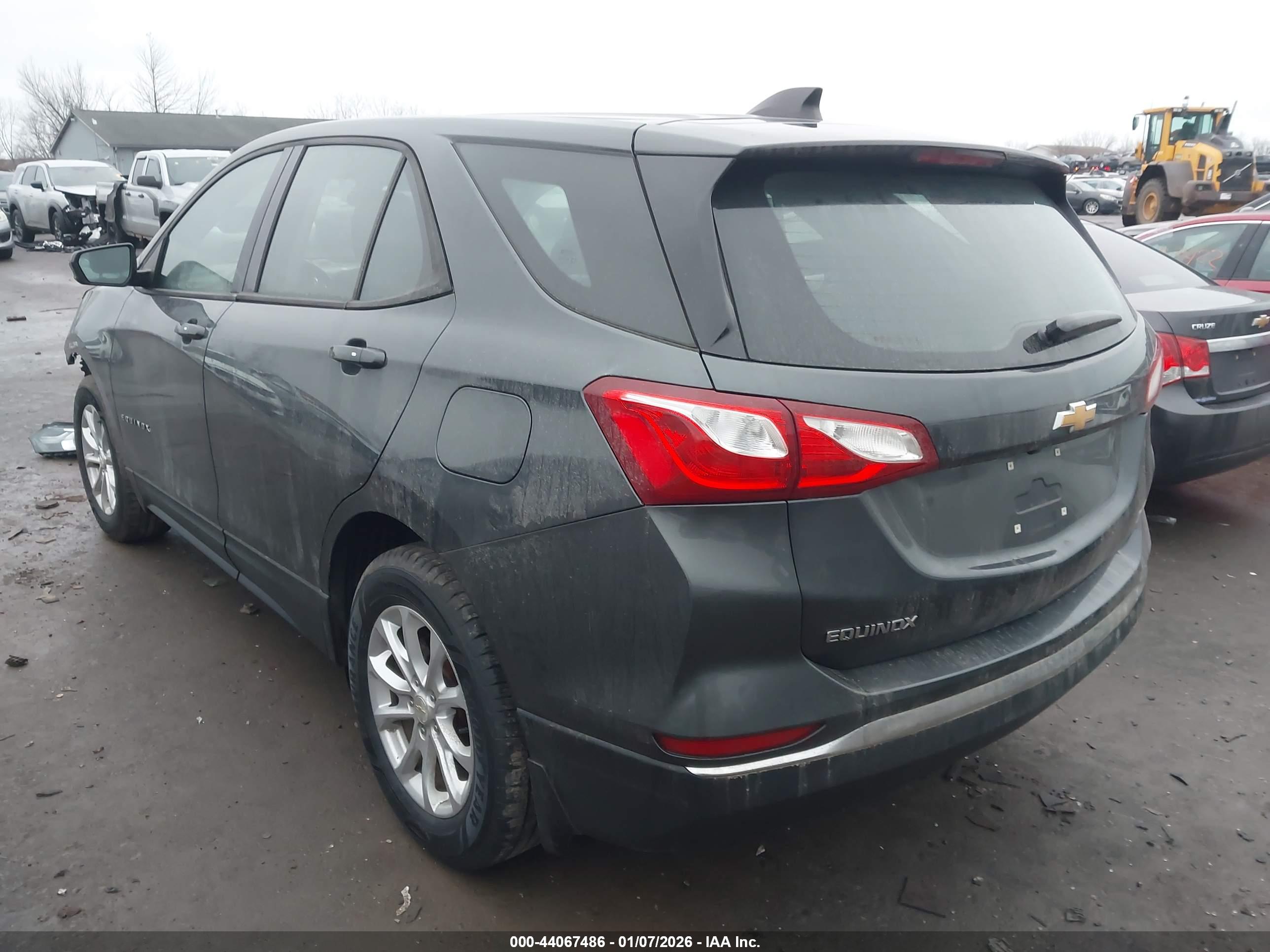 CHEVROLET EQUINOX image 3