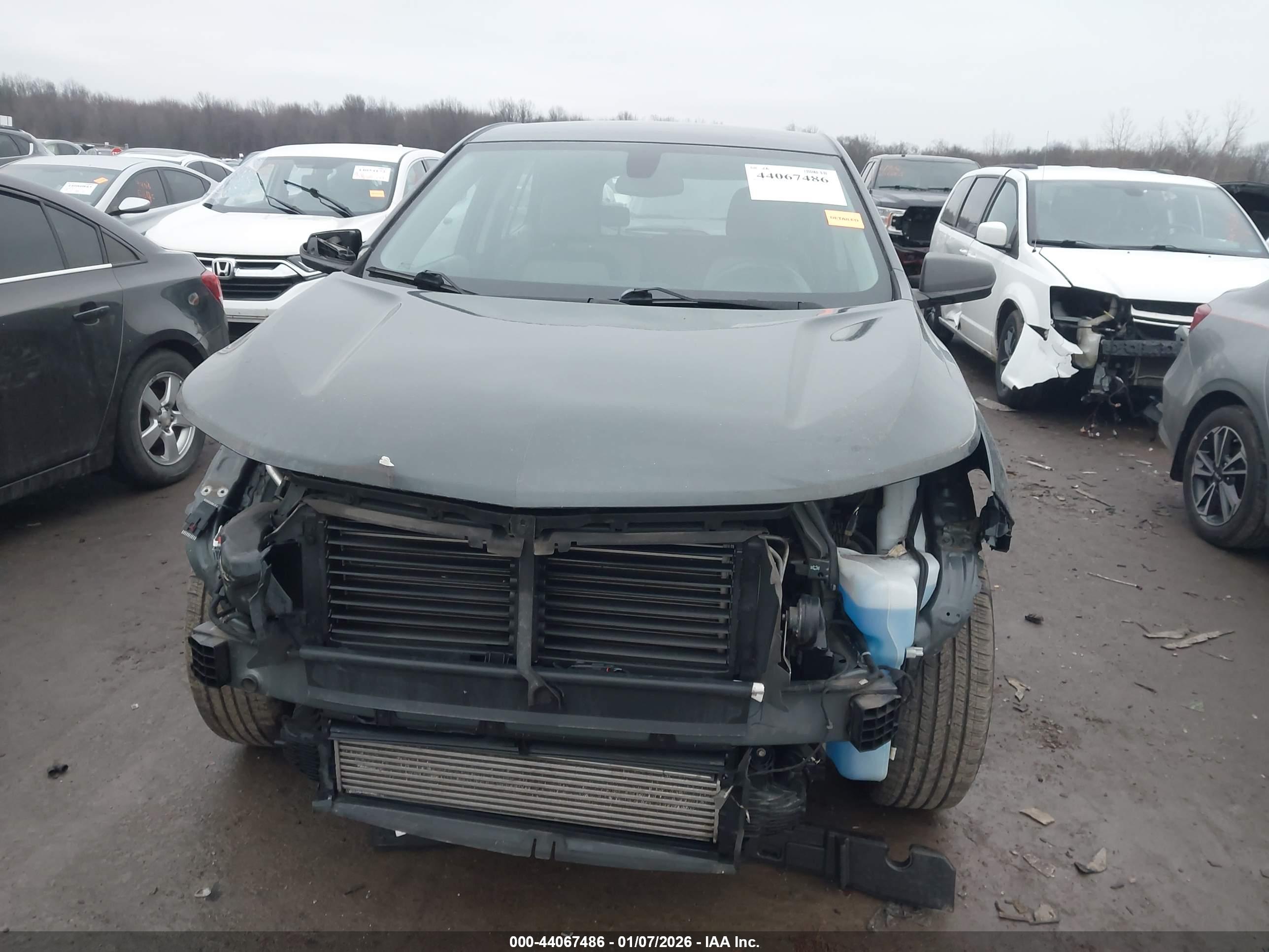 CHEVROLET EQUINOX image 6