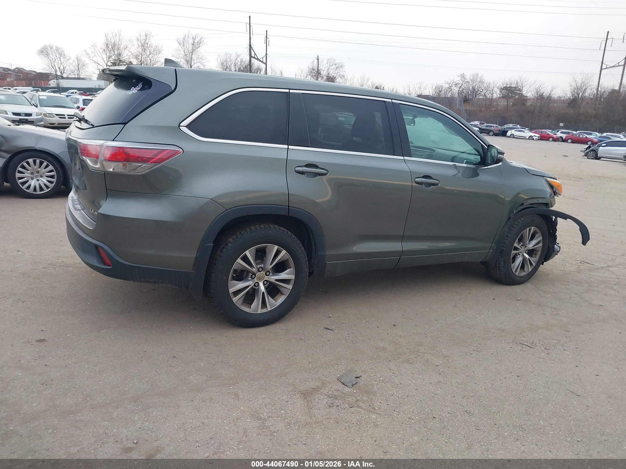 TOYOTA HIGHLANDER image 4