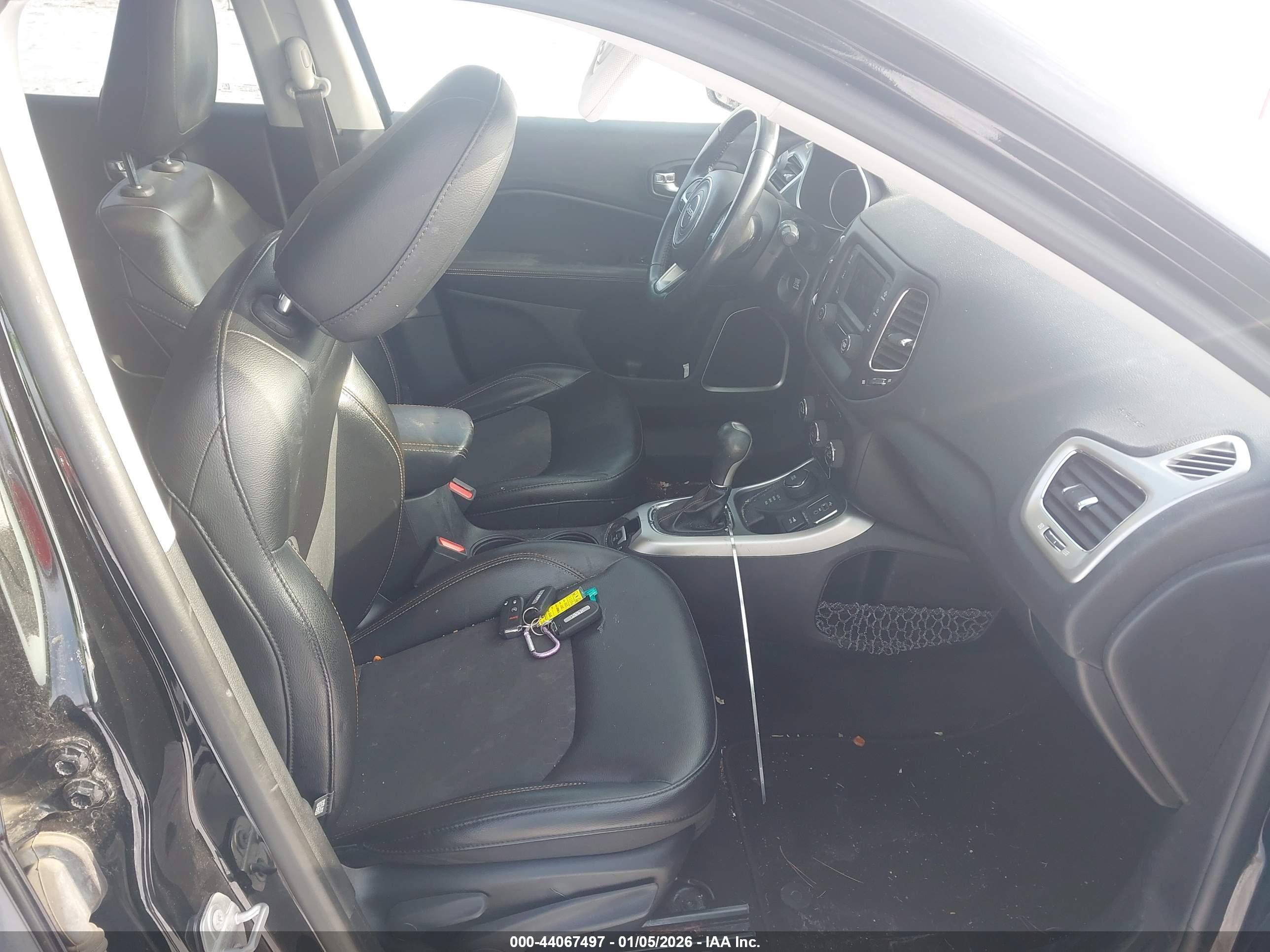 JEEP COMPASS image 5