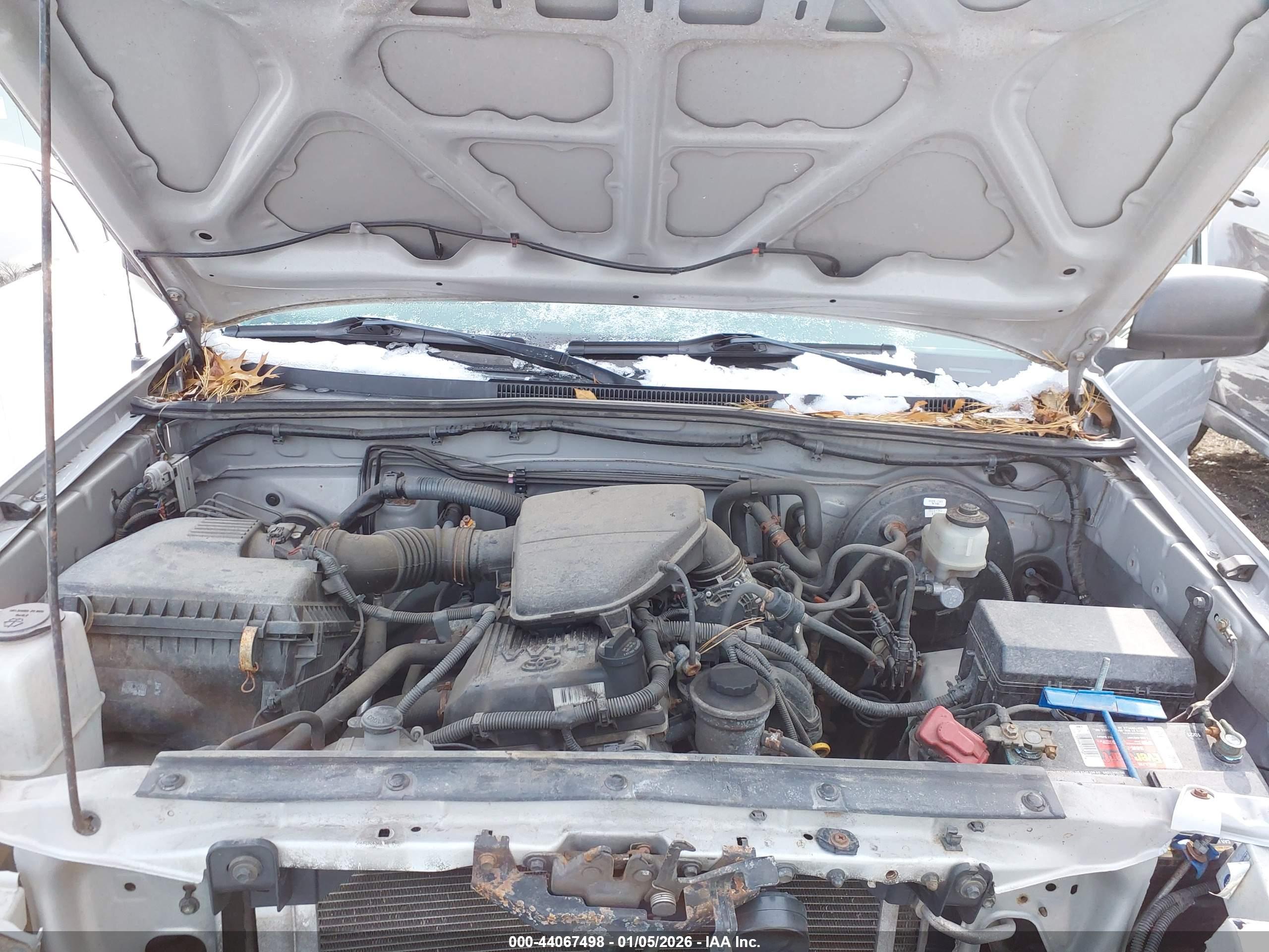 TOYOTA TACOMA image 10