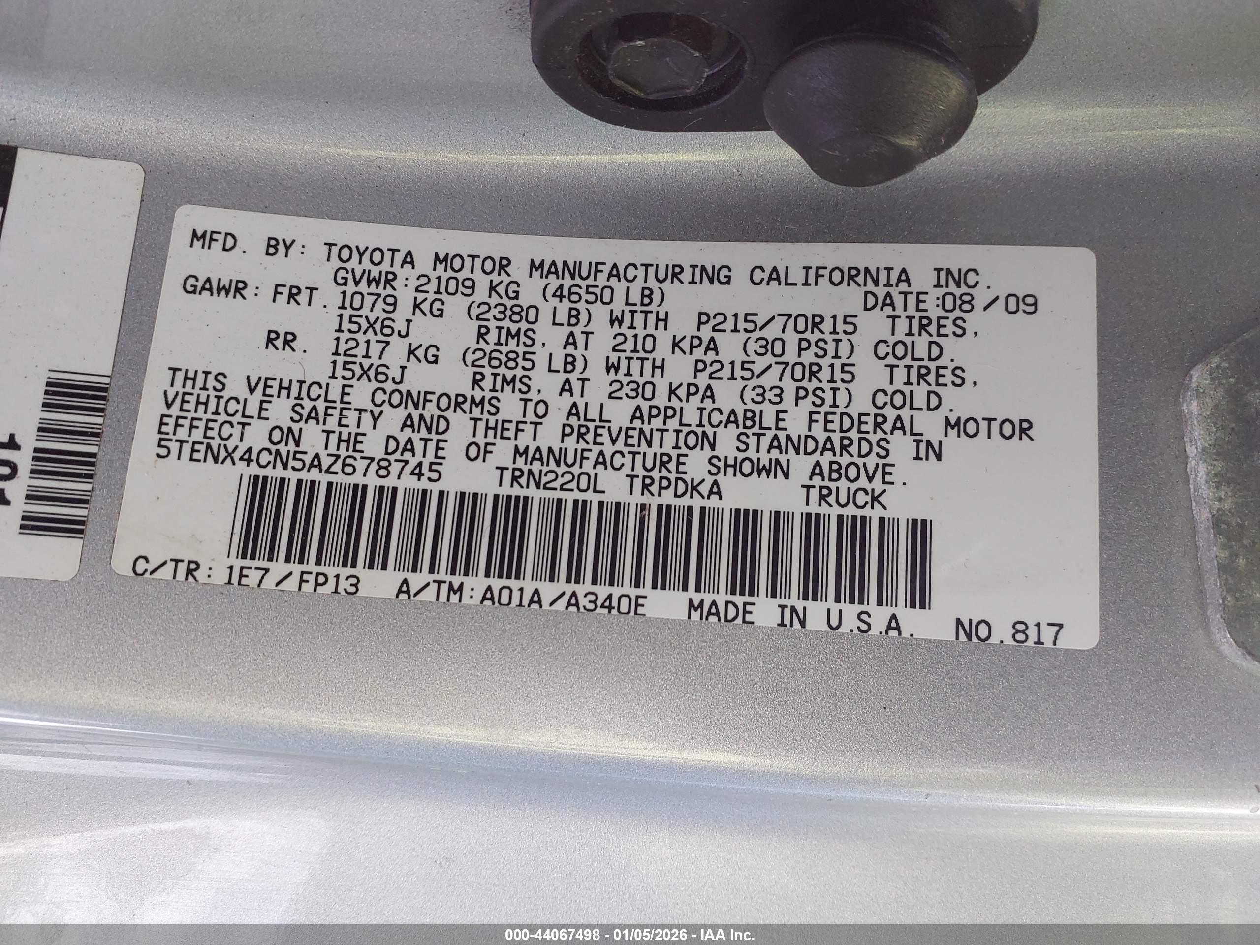 TOYOTA TACOMA image 9