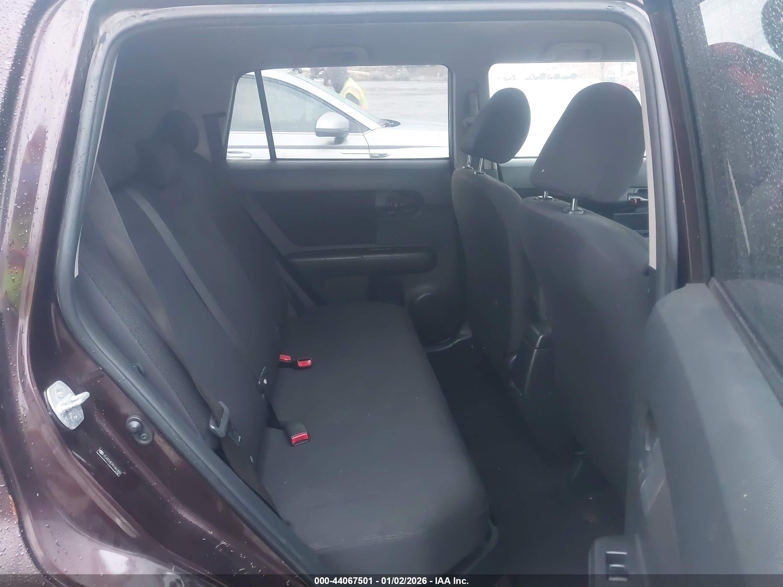 SCION XB image 8