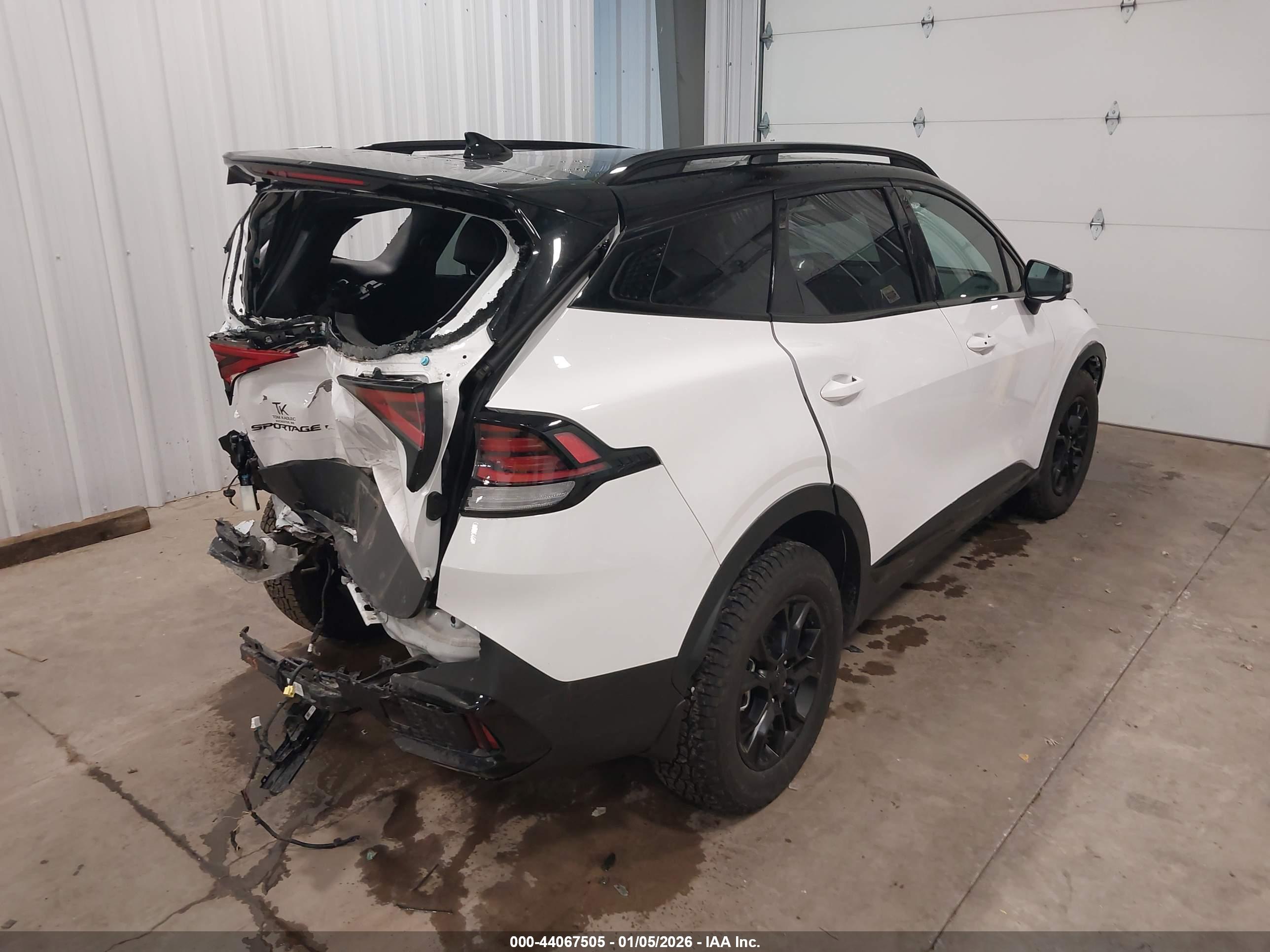 KIA SPORTAGE image 4