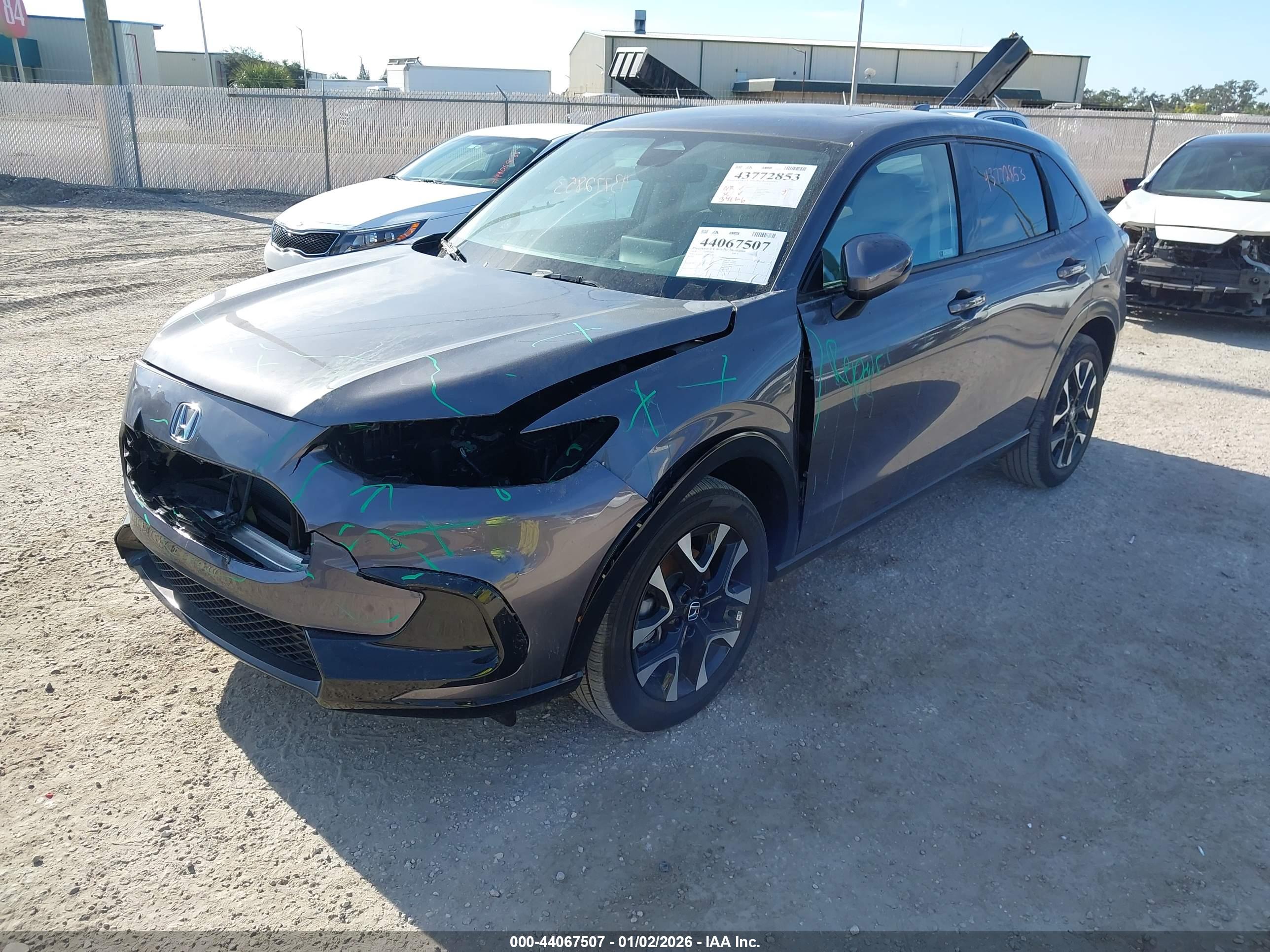 HONDA HR-V image 2