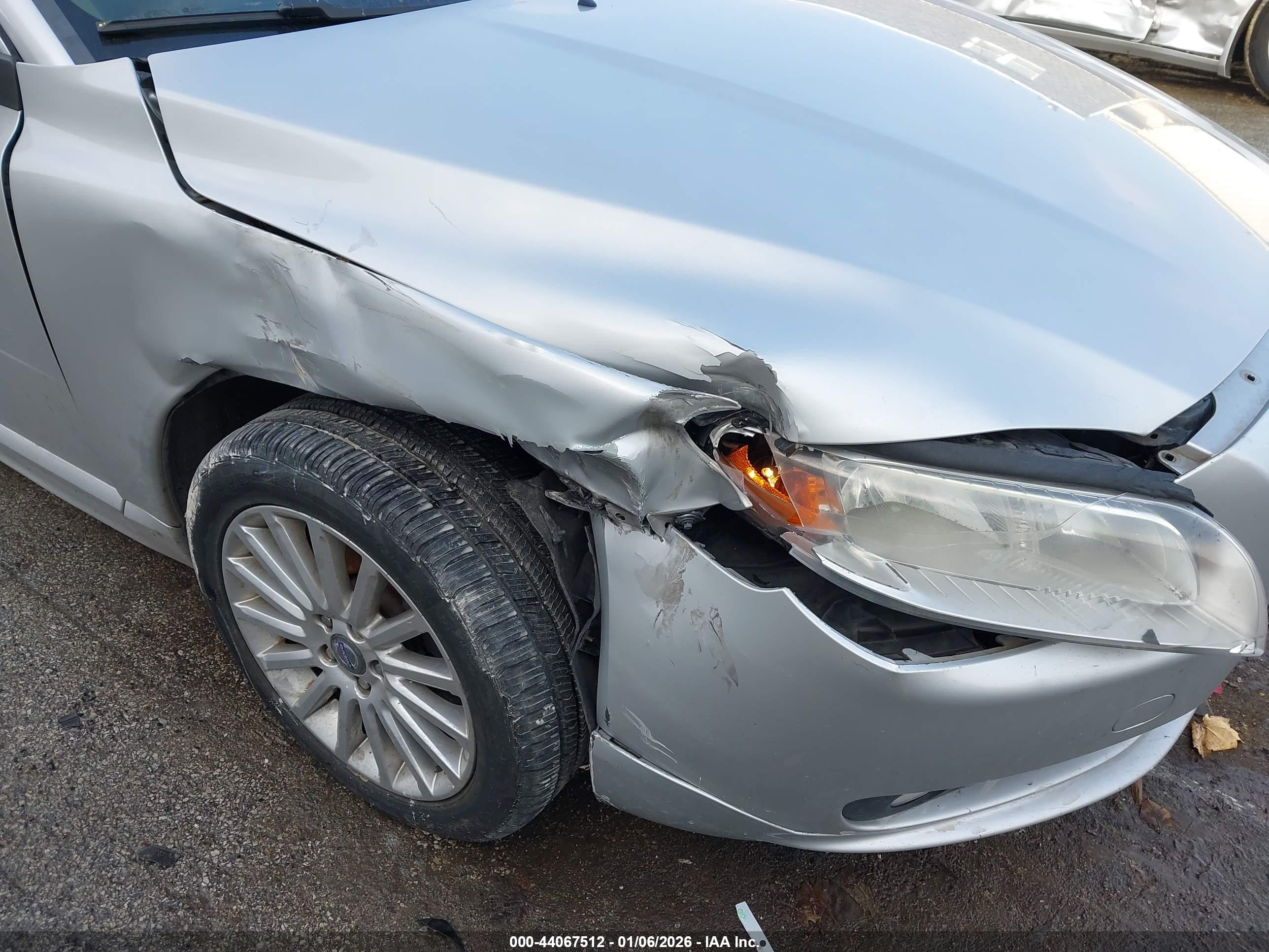VOLVO S80 image 6