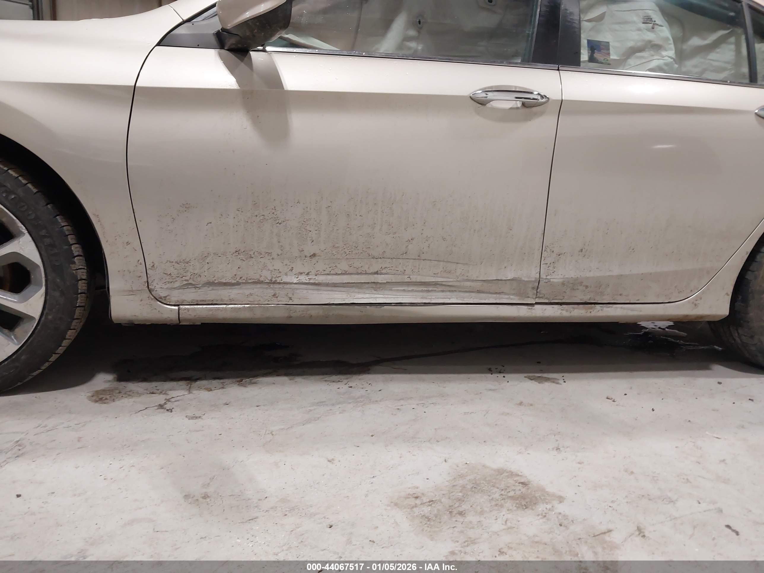 HONDA ACCORD image 6