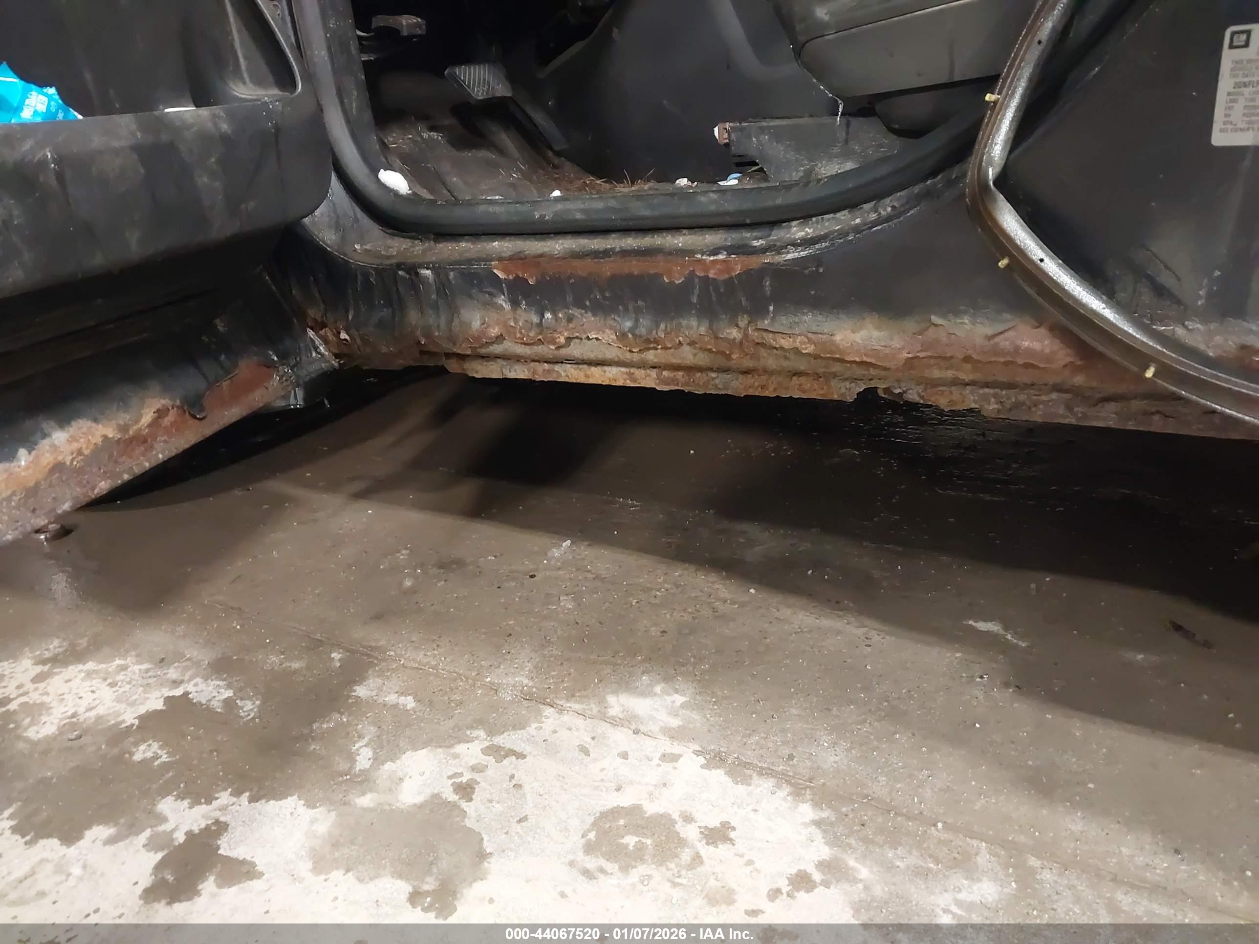 CHEVROLET EQUINOX image 6