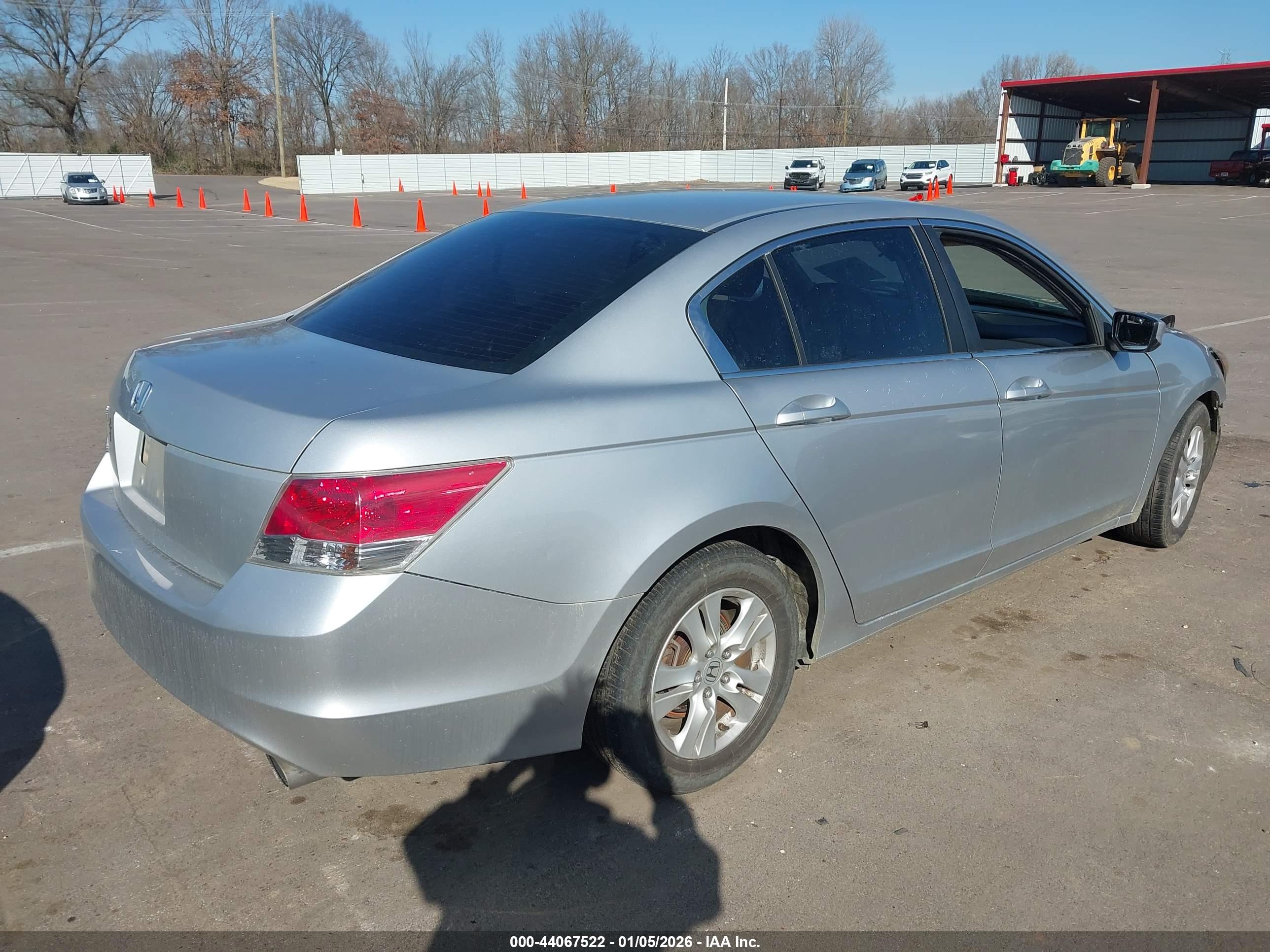 HONDA ACCORD image 4
