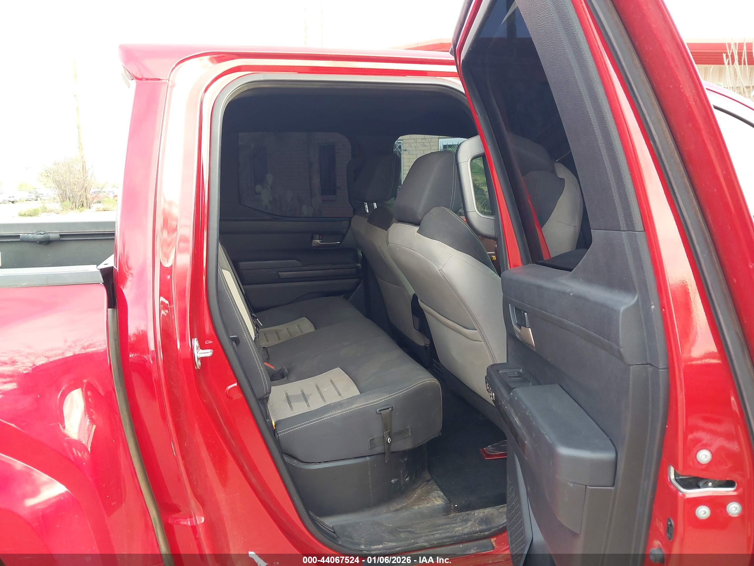 TOYOTA TACOMA image 8