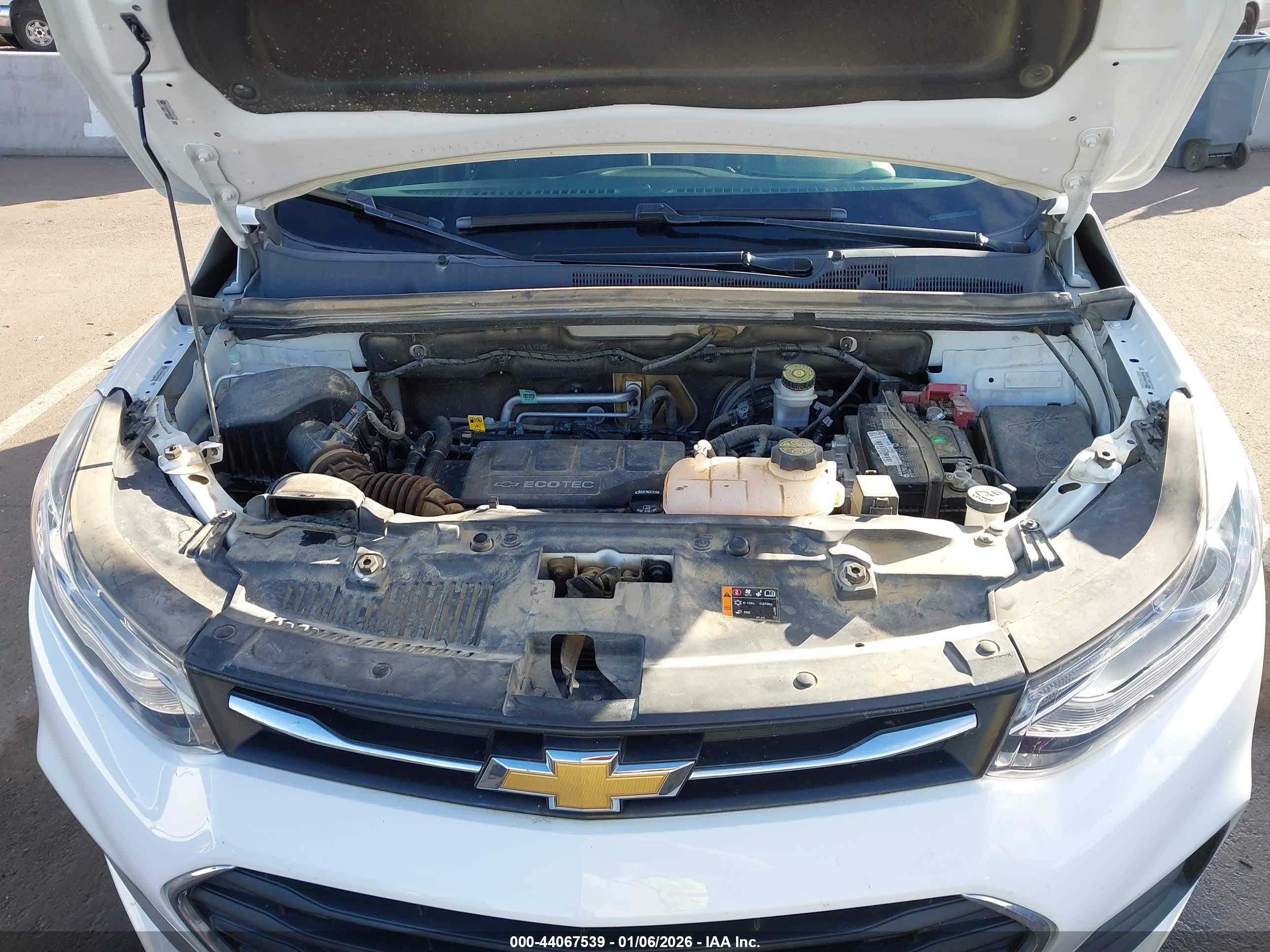 CHEVROLET TRAX image 10