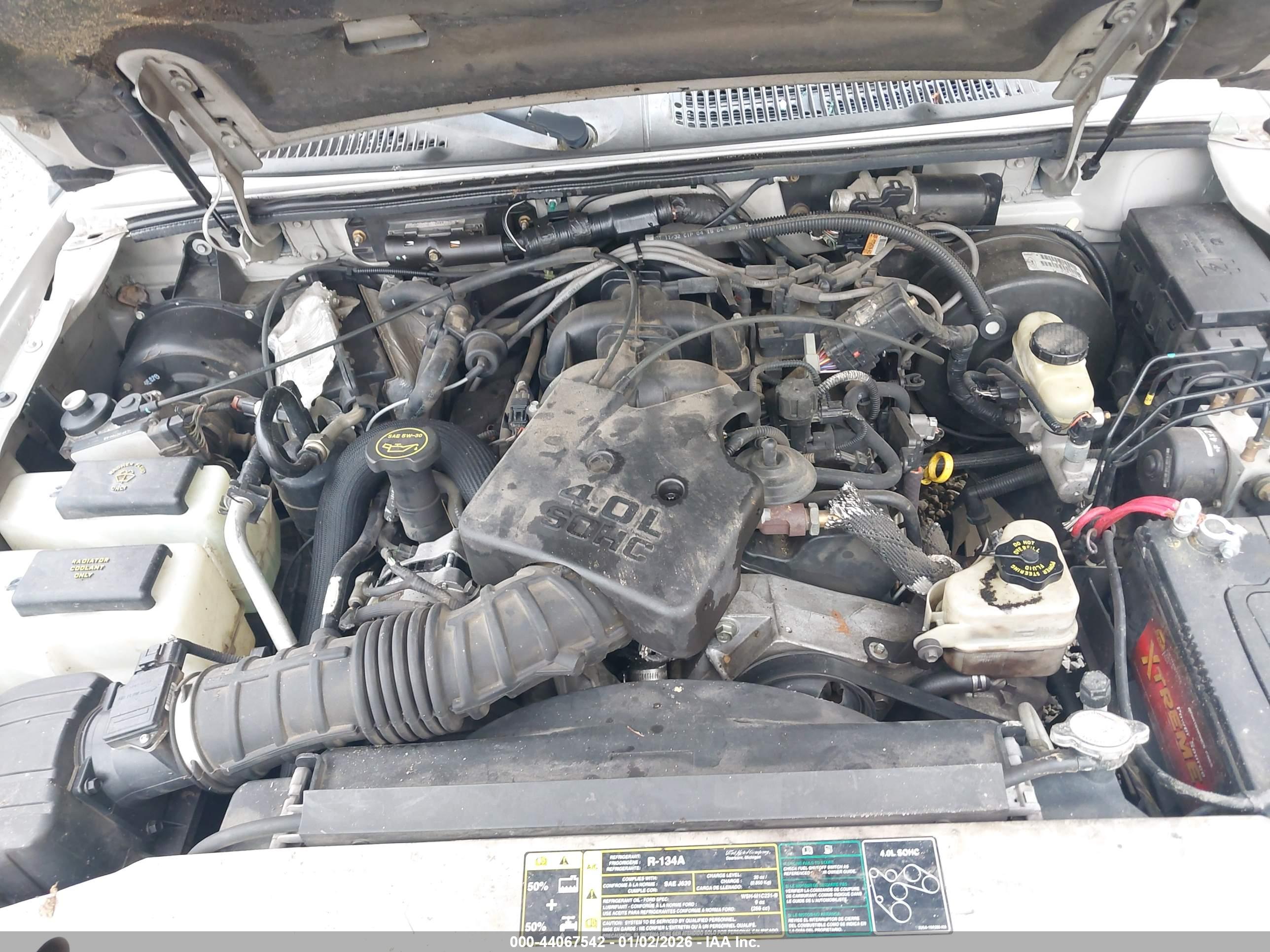 FORD EXPLORER image 10