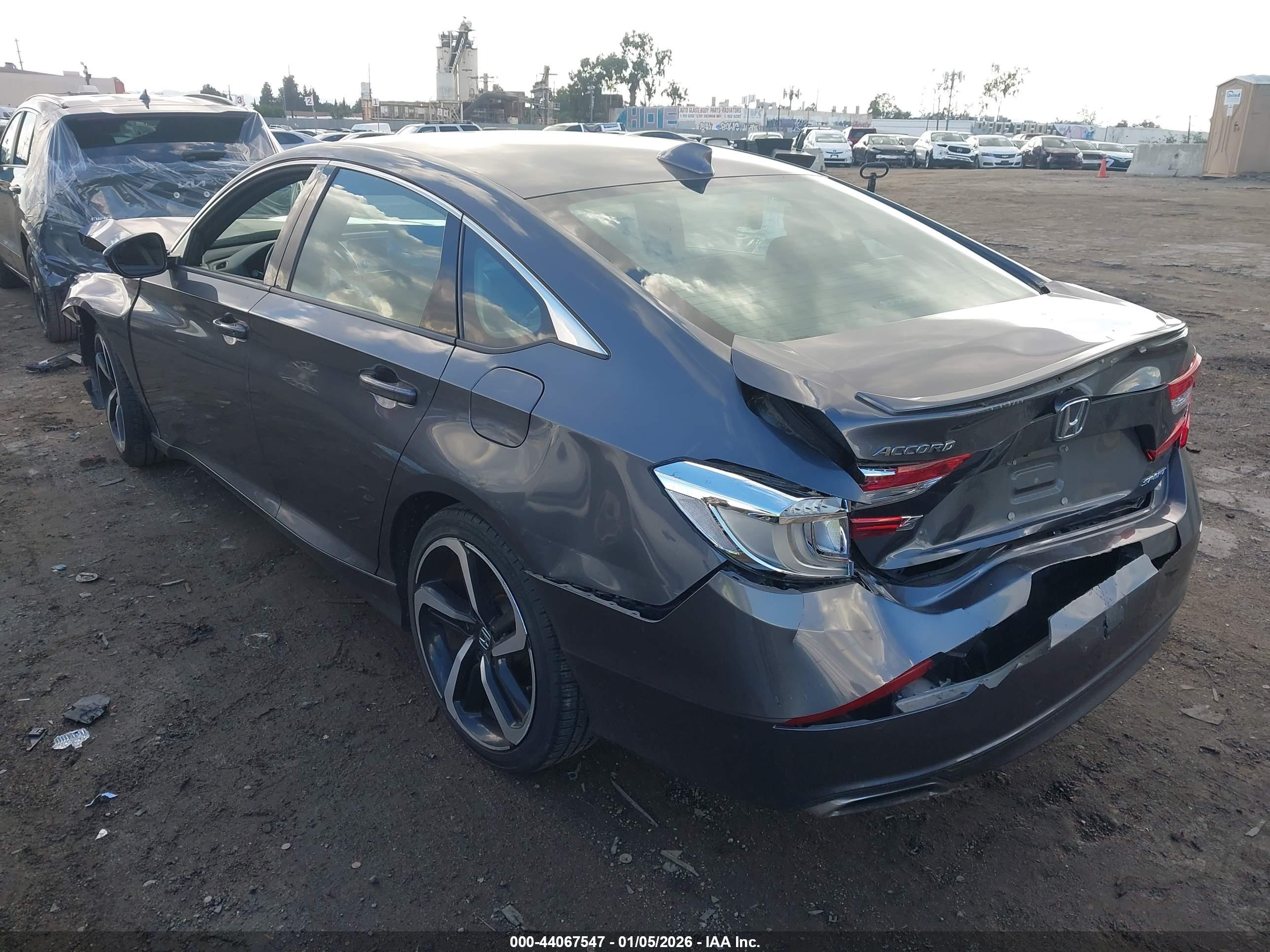 HONDA ACCORD image 3