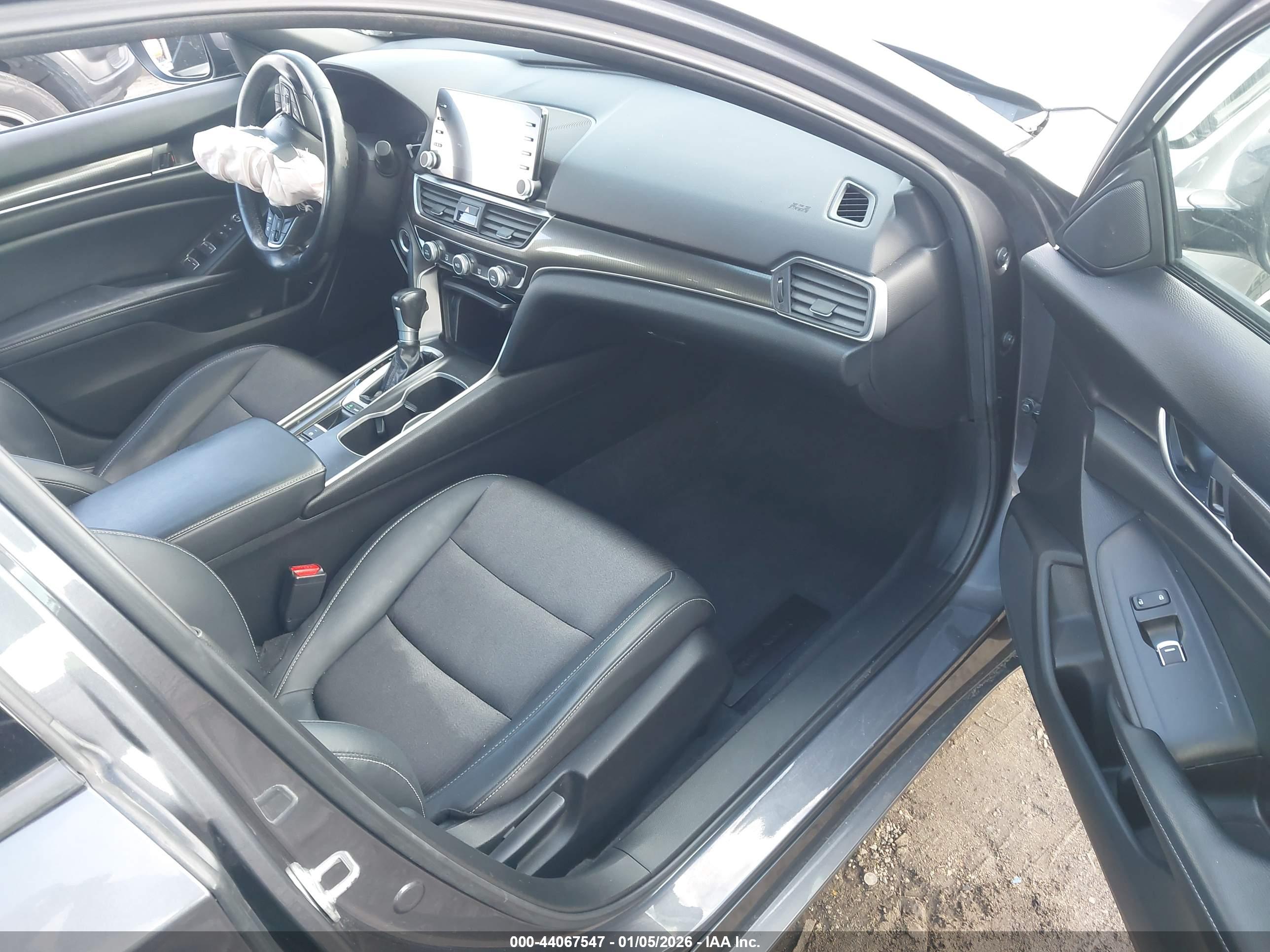 HONDA ACCORD image 5