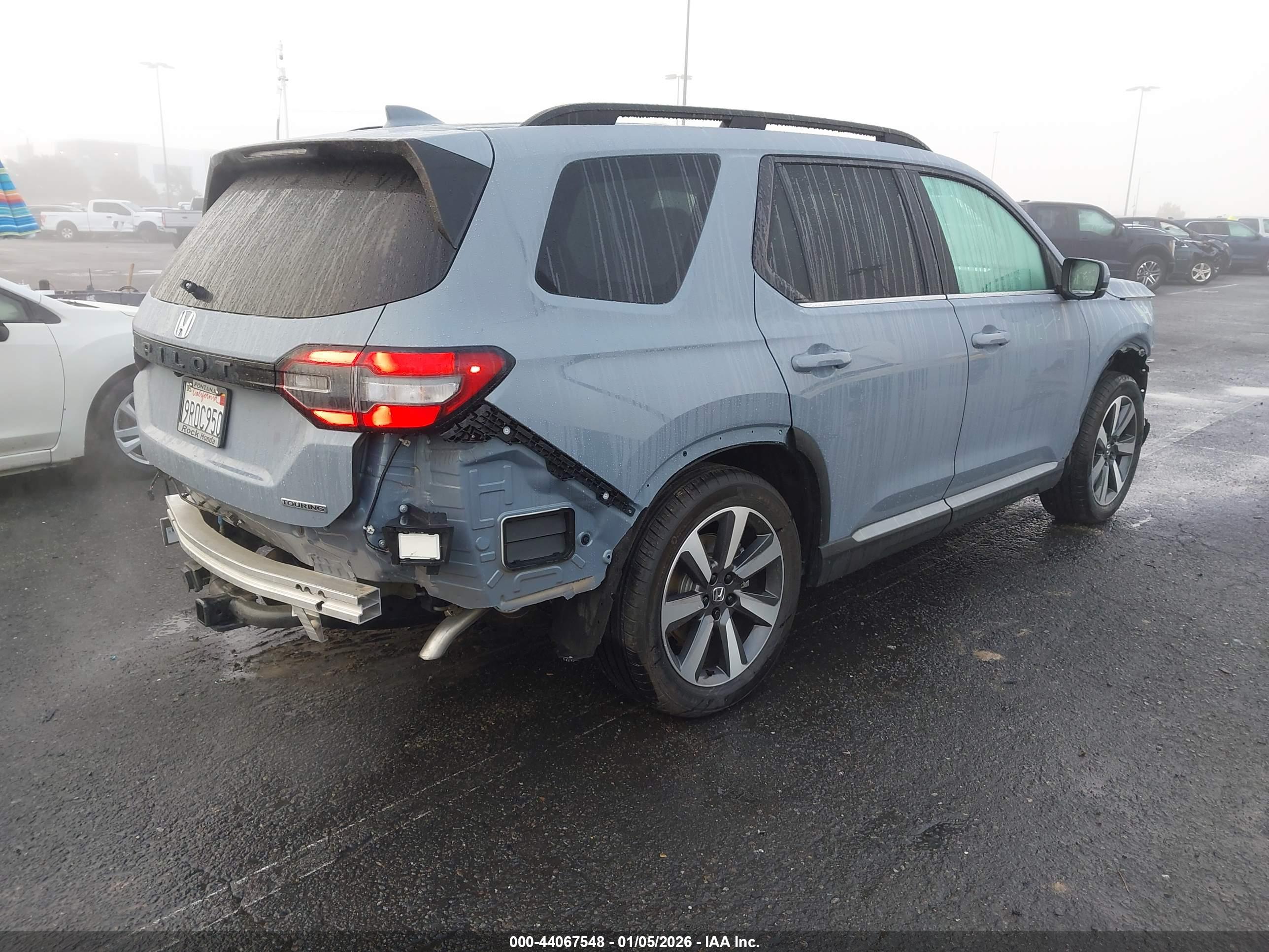 HONDA PILOT image 4