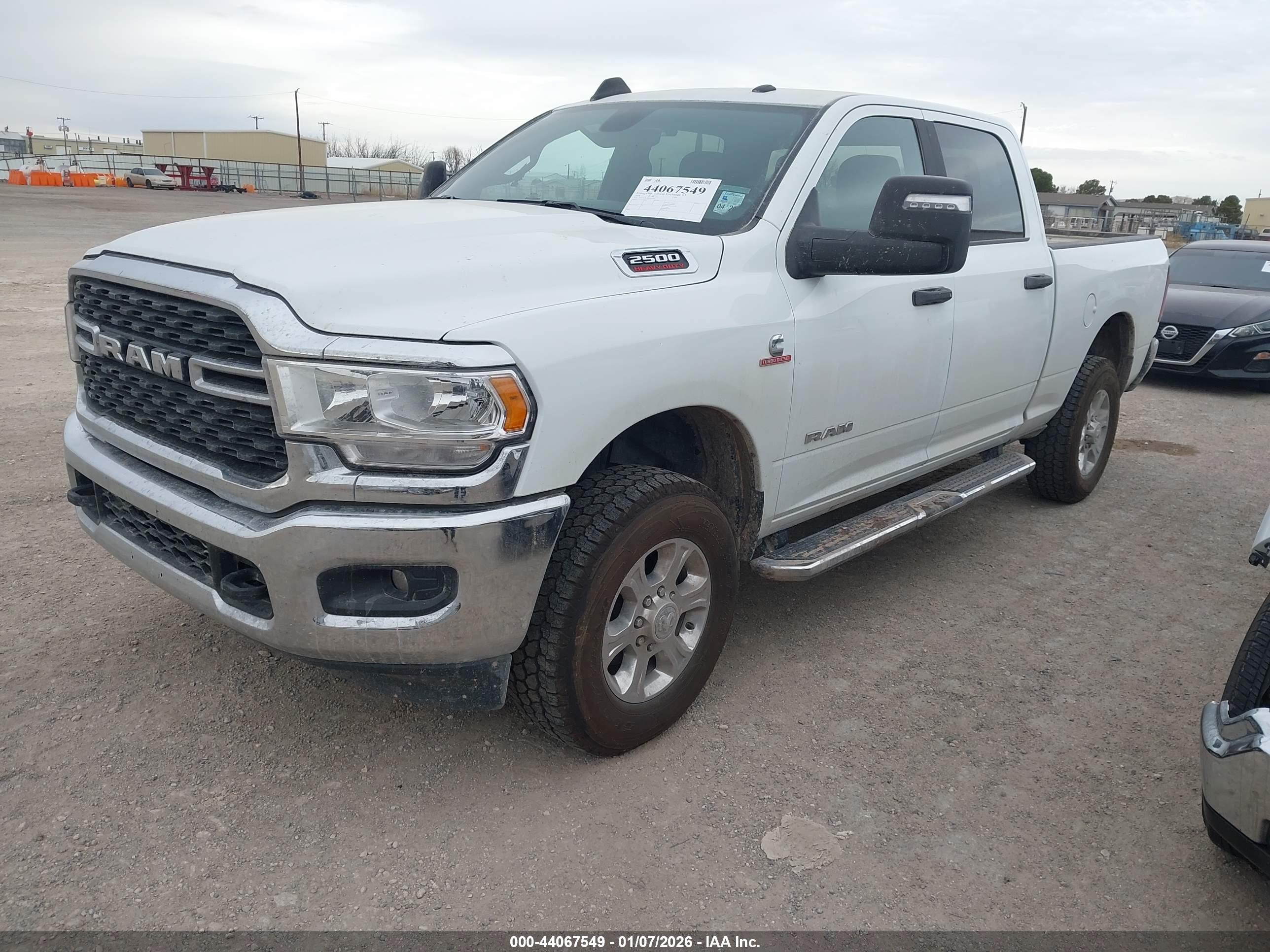 RAM 2500 image 2