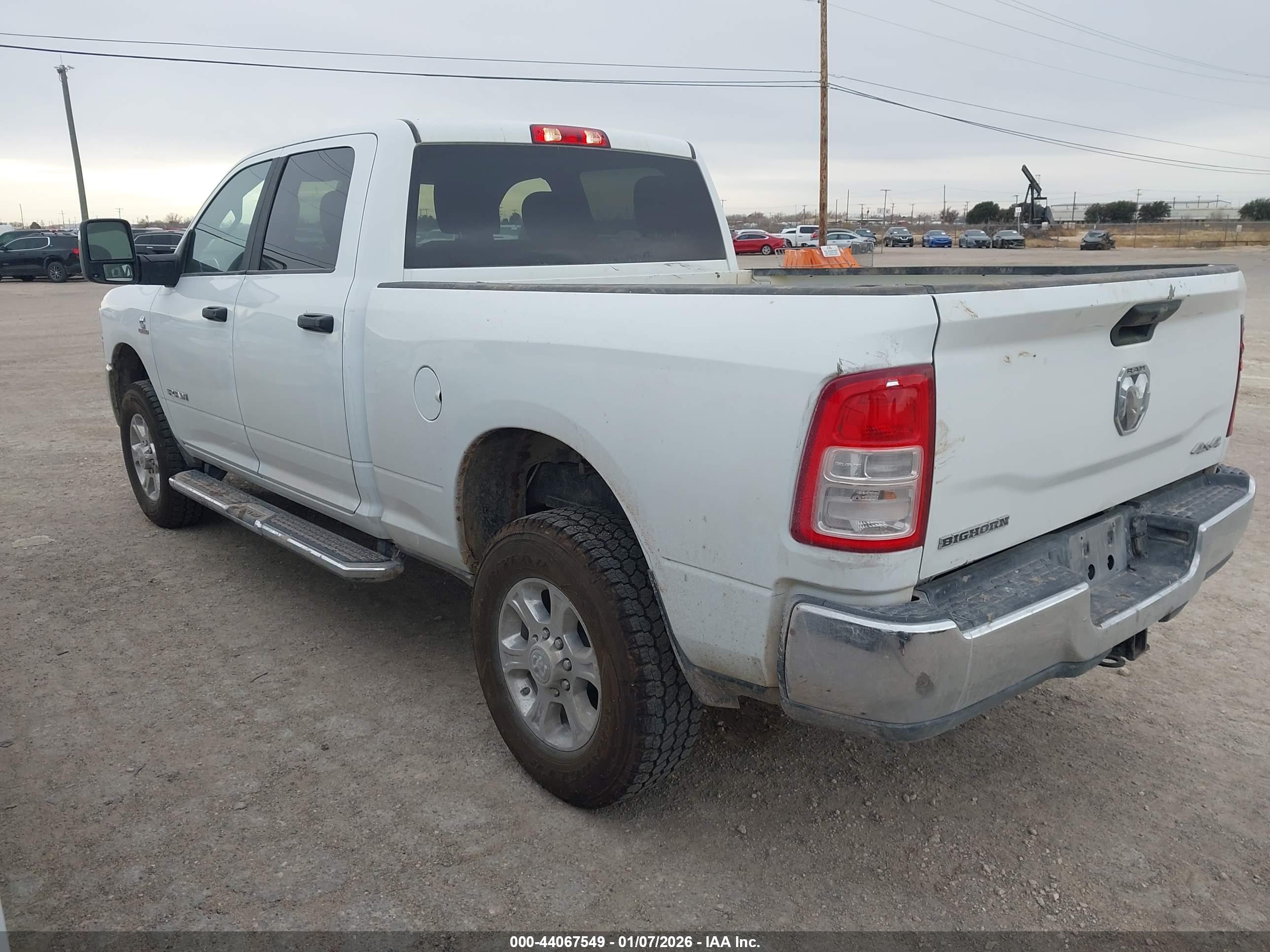 RAM 2500 image 3