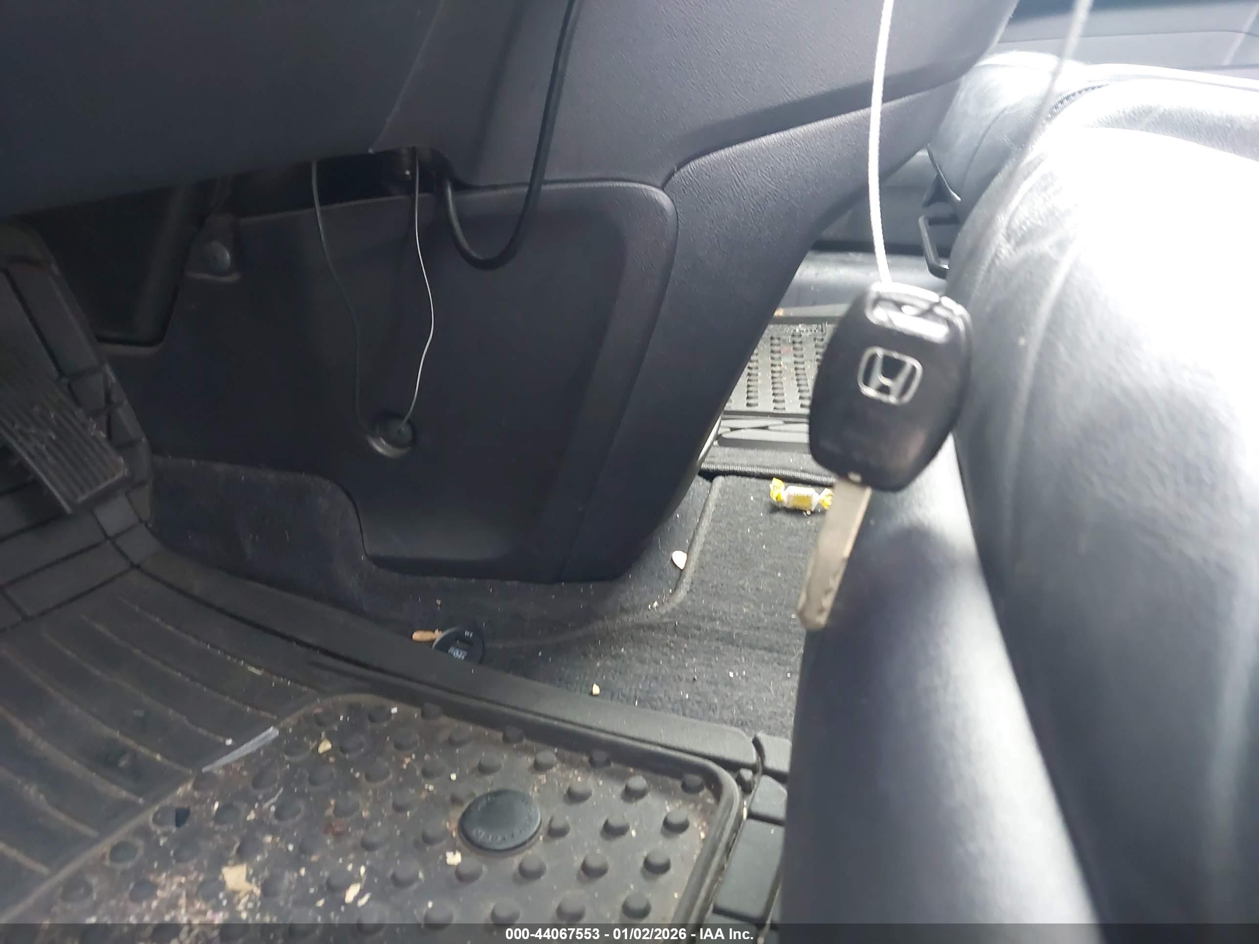 HONDA CR-V image 11