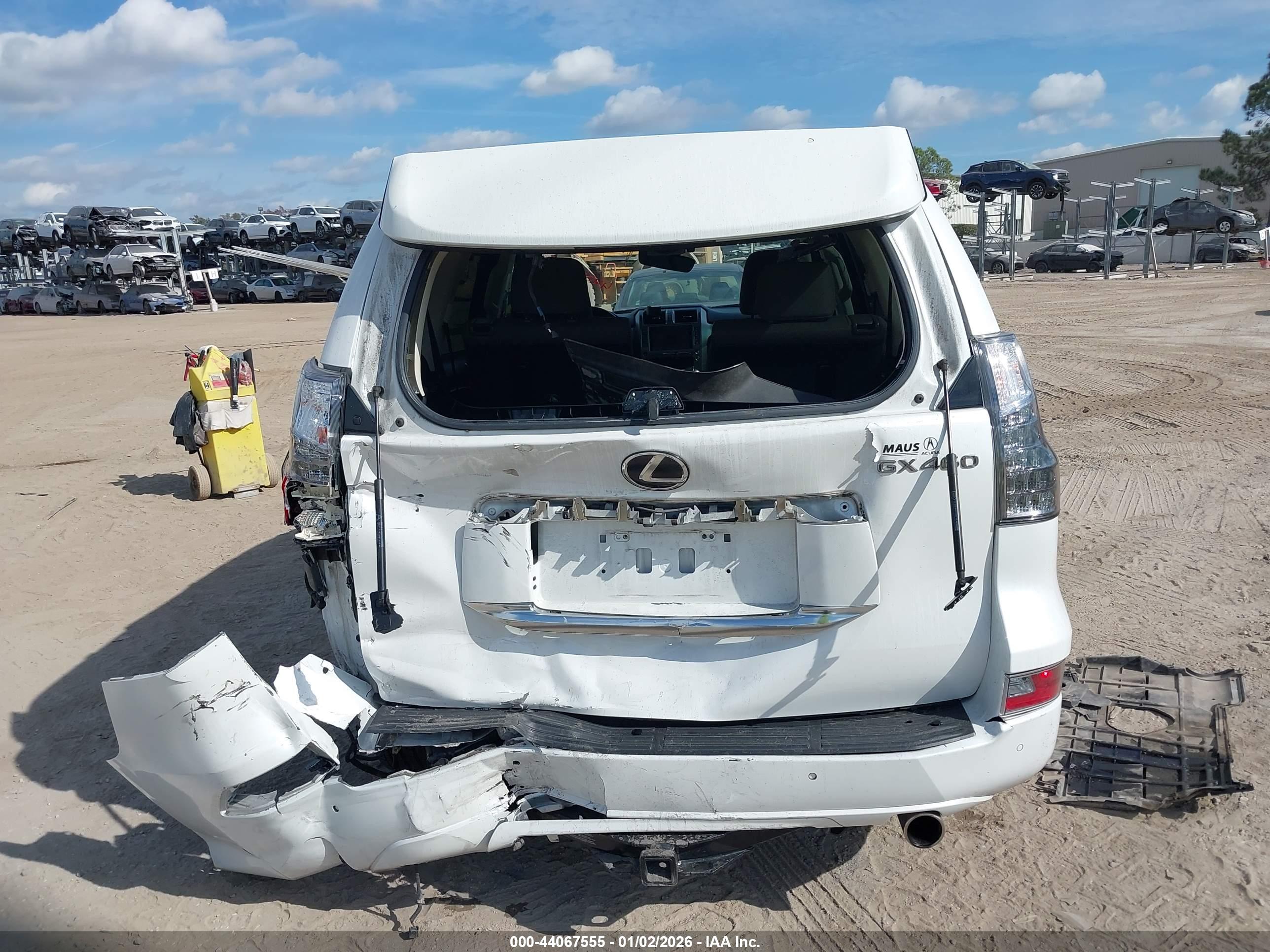 LEXUS GX image 6