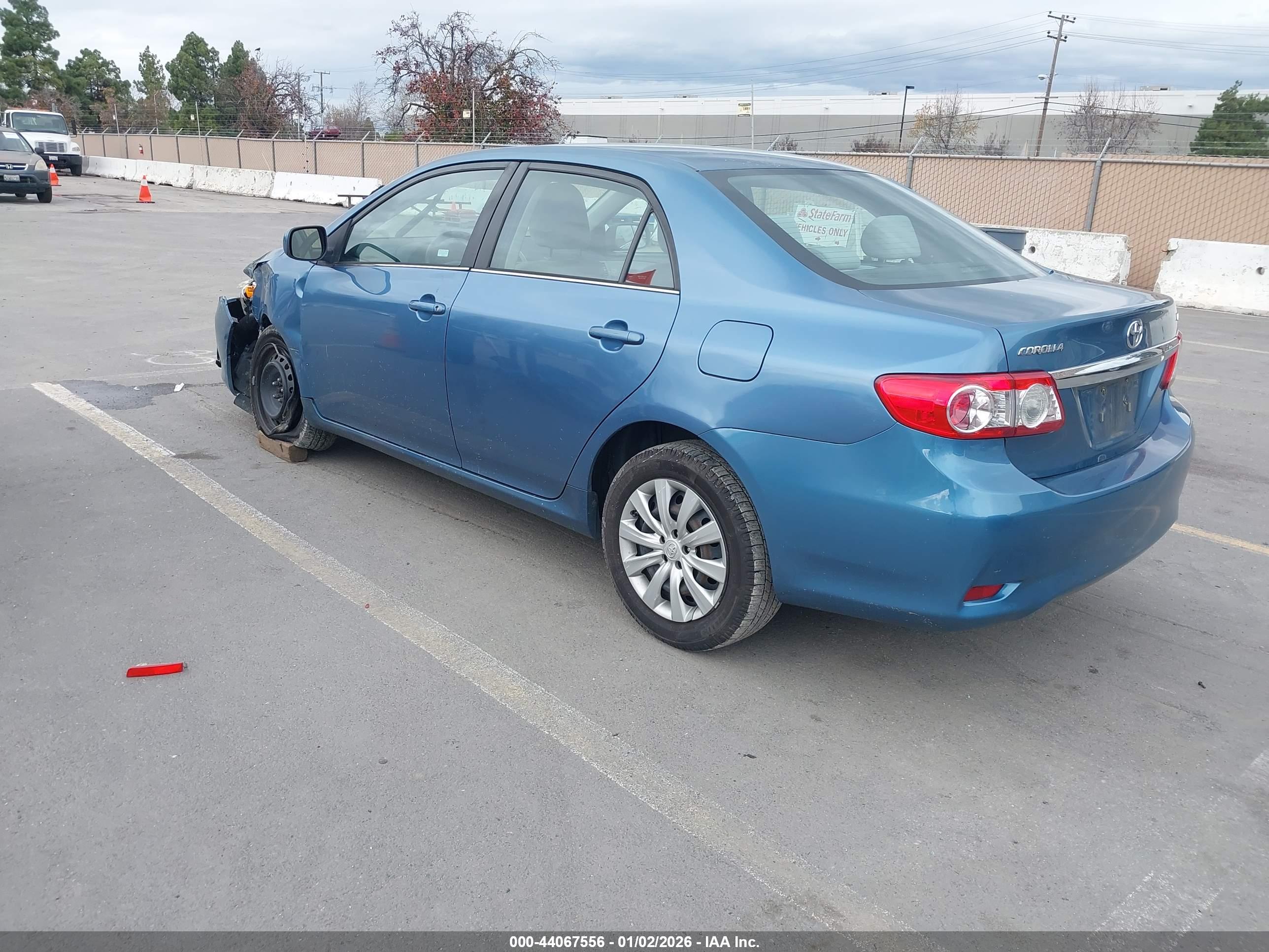 TOYOTA COROLLA image 3
