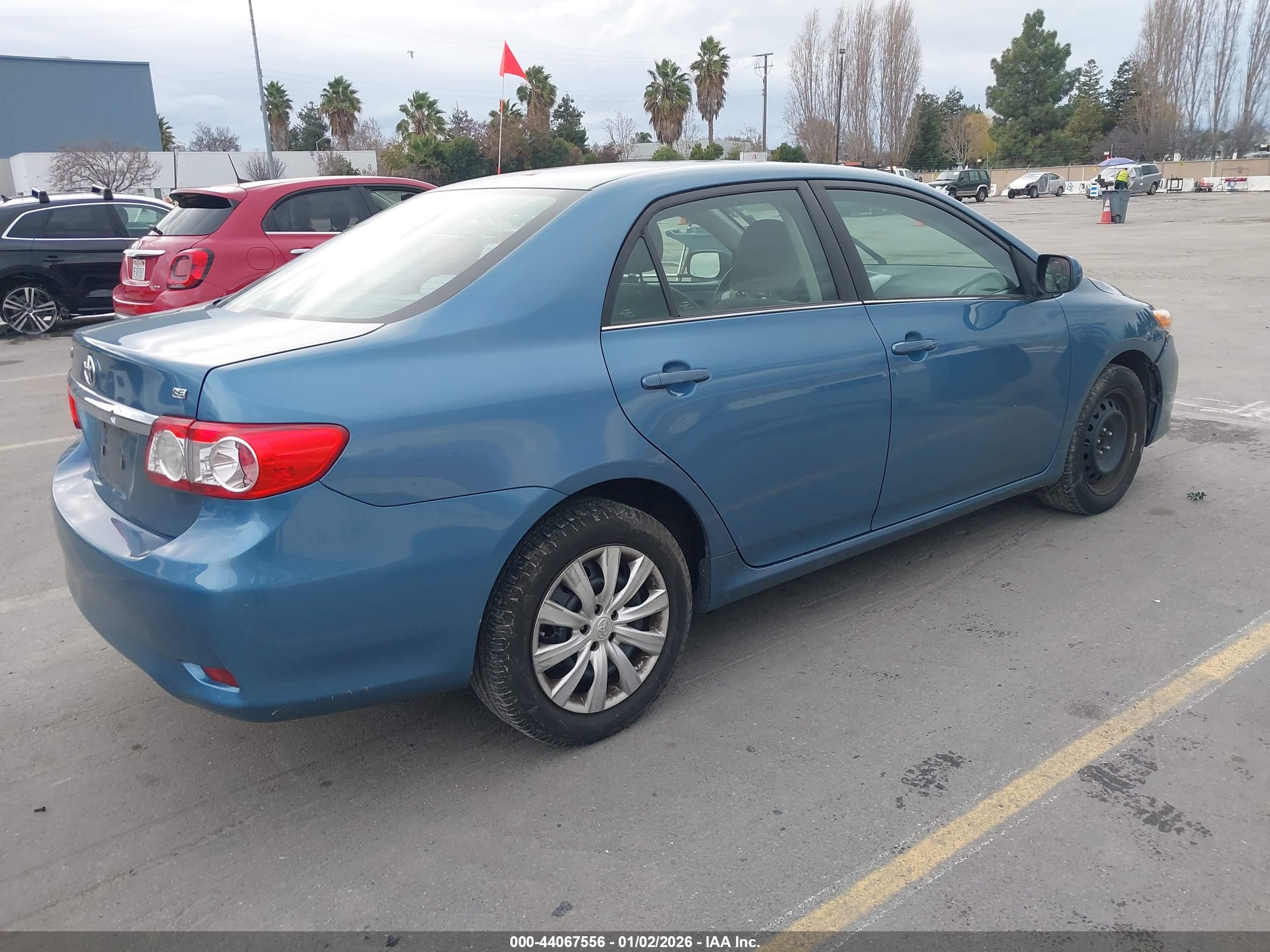 TOYOTA COROLLA image 4