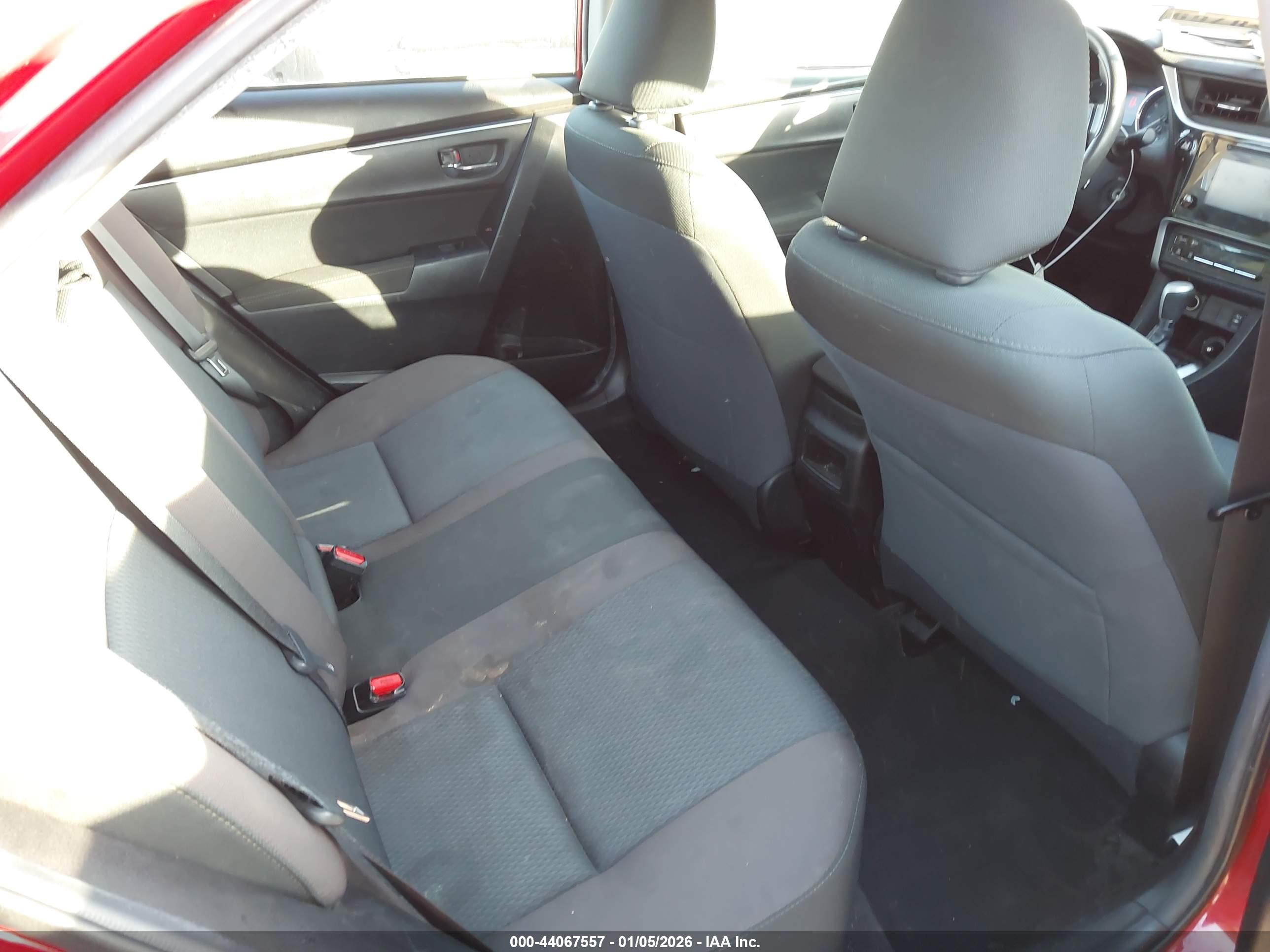 TOYOTA COROLLA image 8