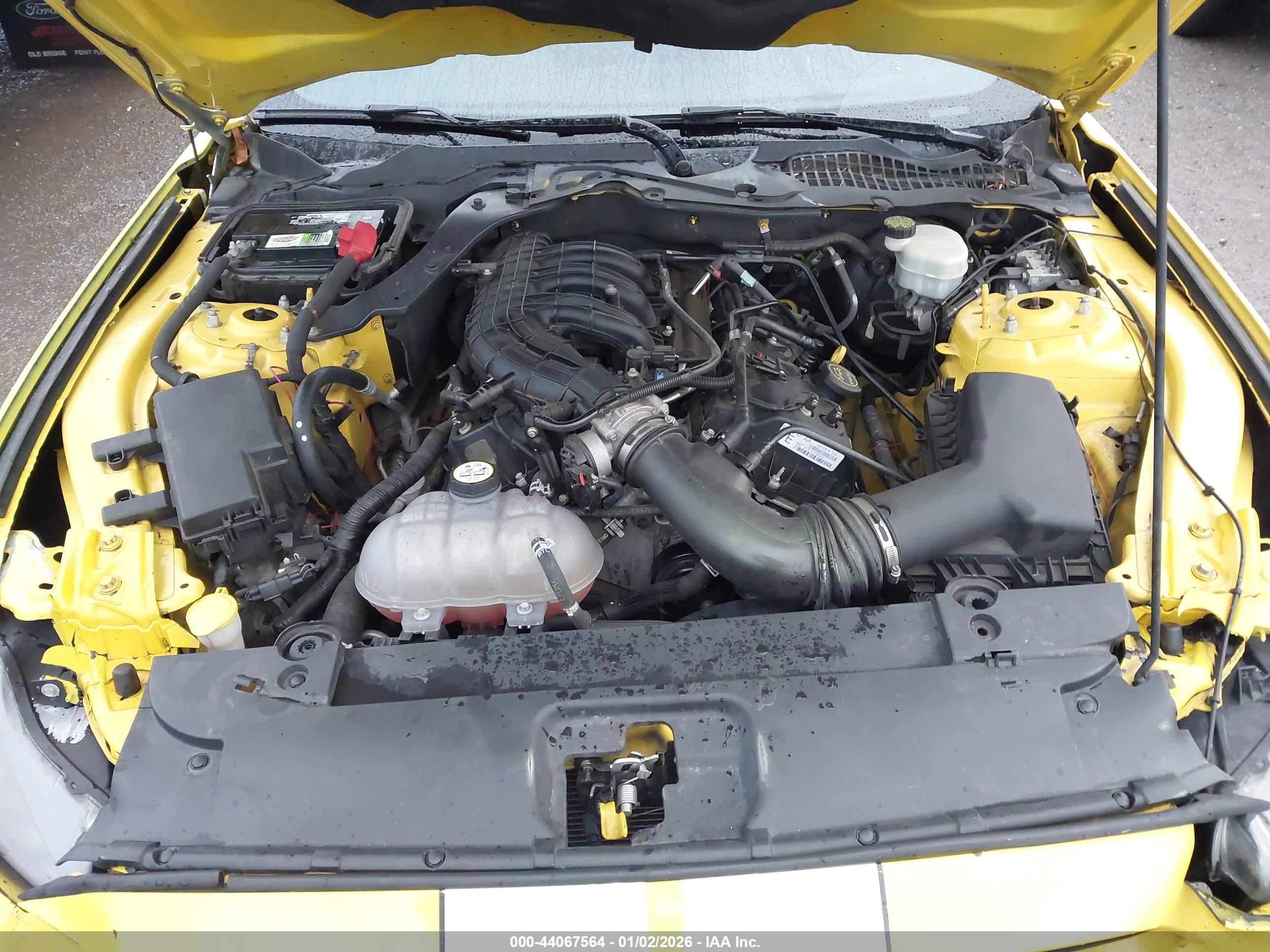 FORD MUSTANG image 10