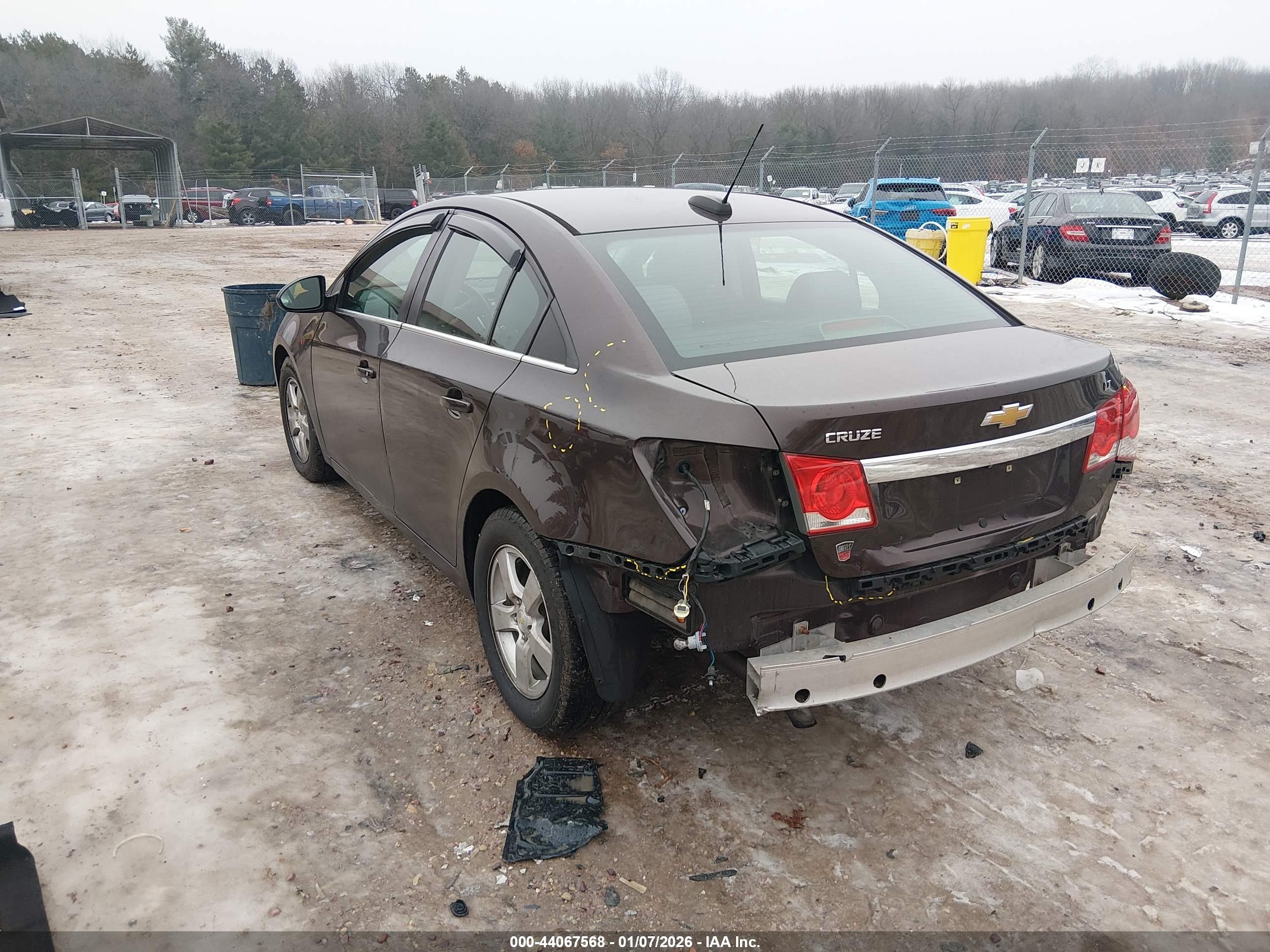 CHEVROLET CRUZE image 3