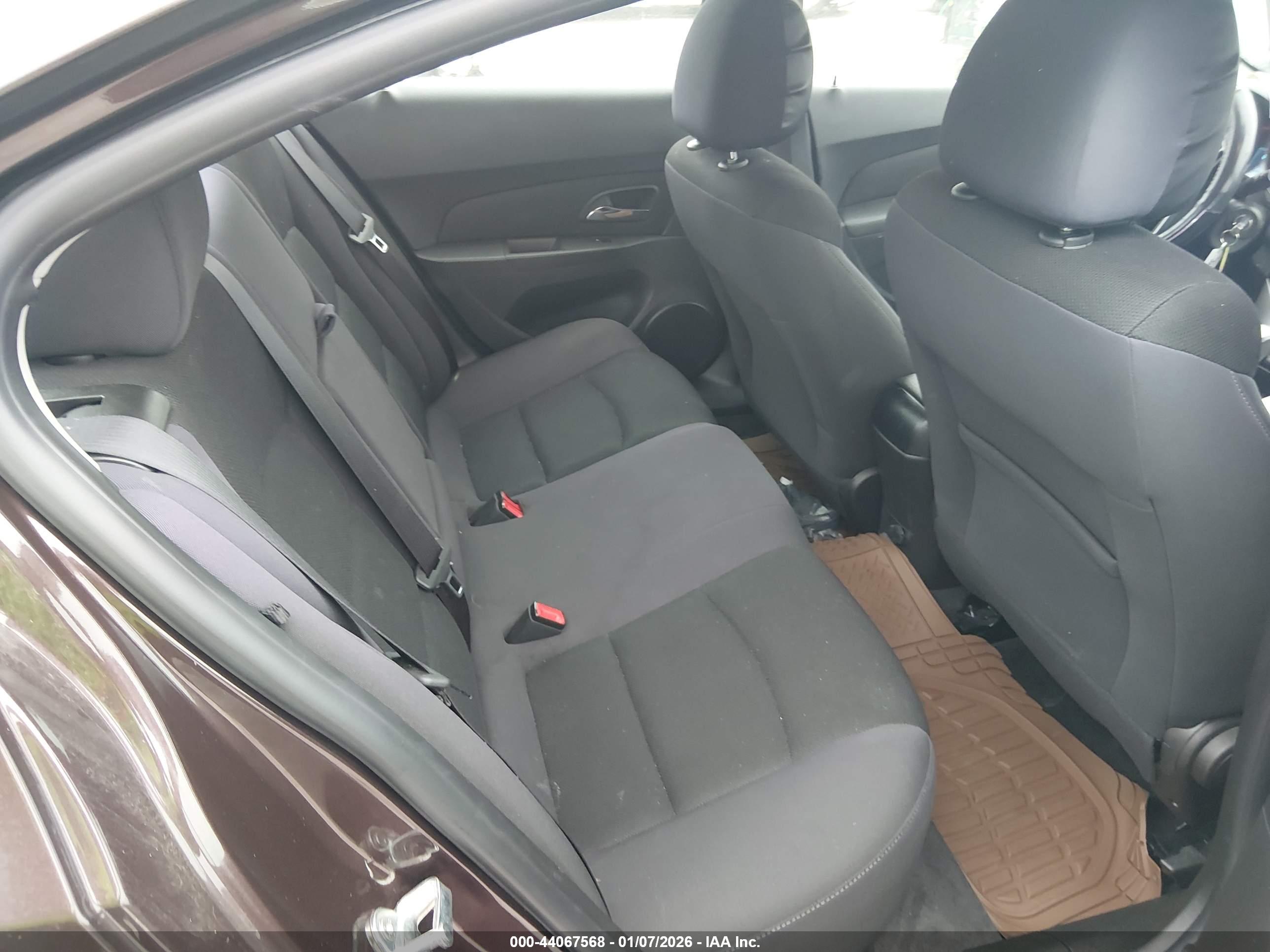CHEVROLET CRUZE image 8