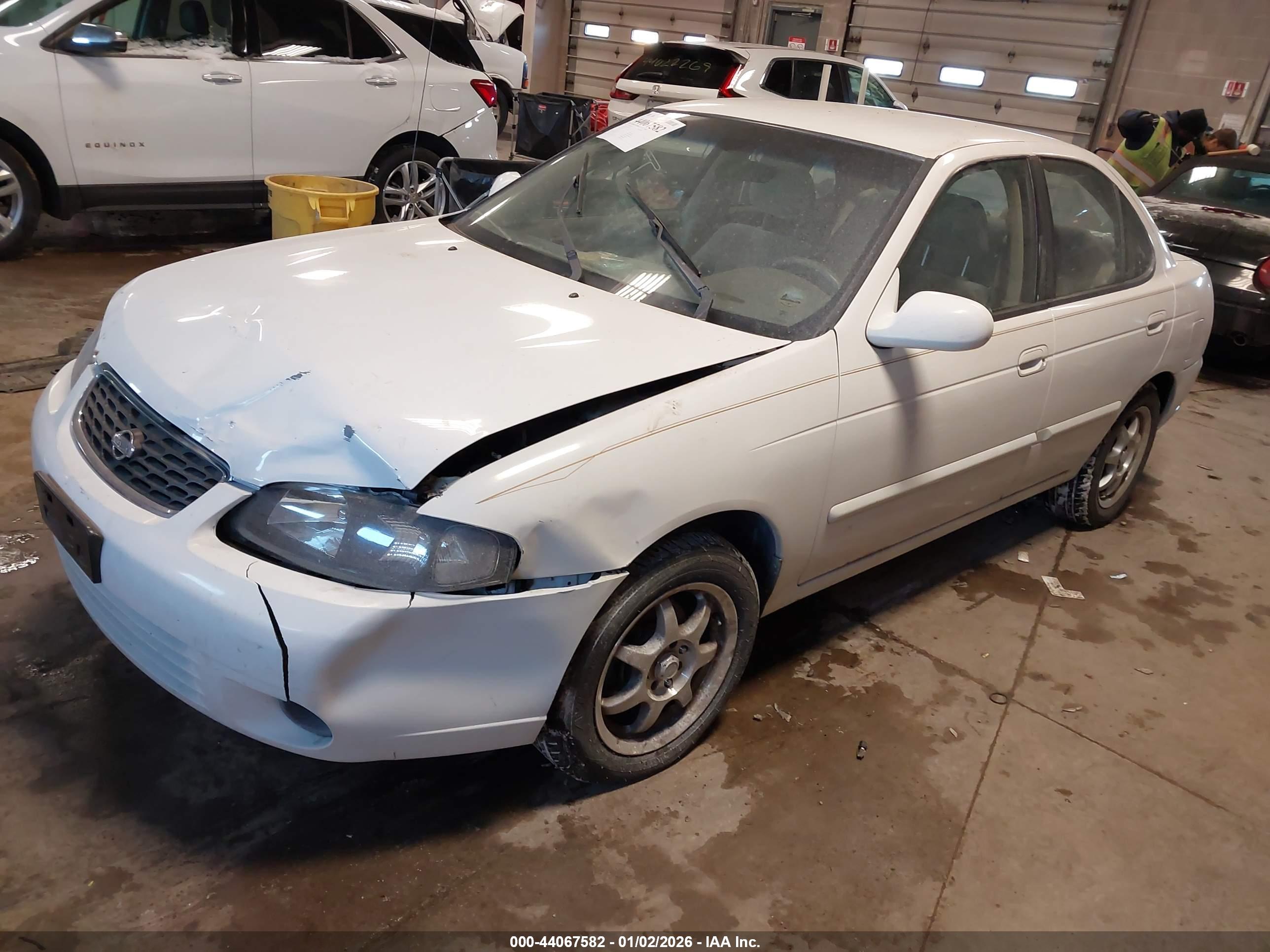 NISSAN SENTRA image 2