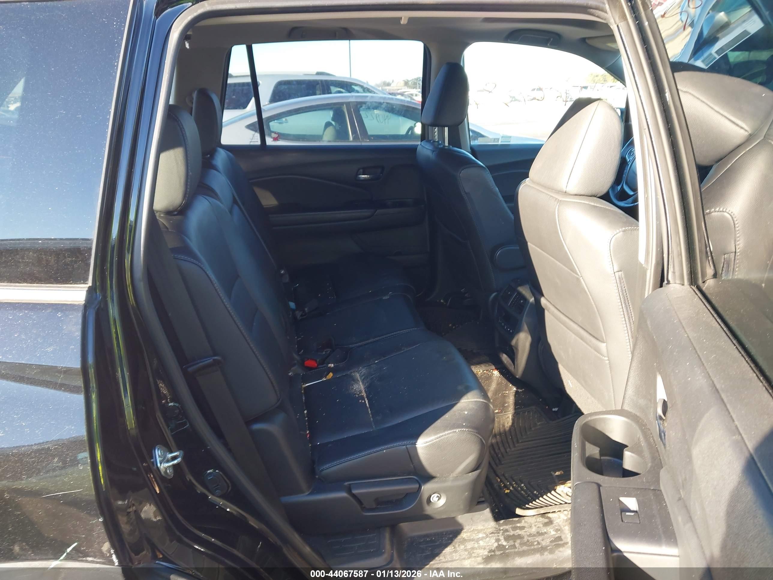 HONDA PILOT image 8