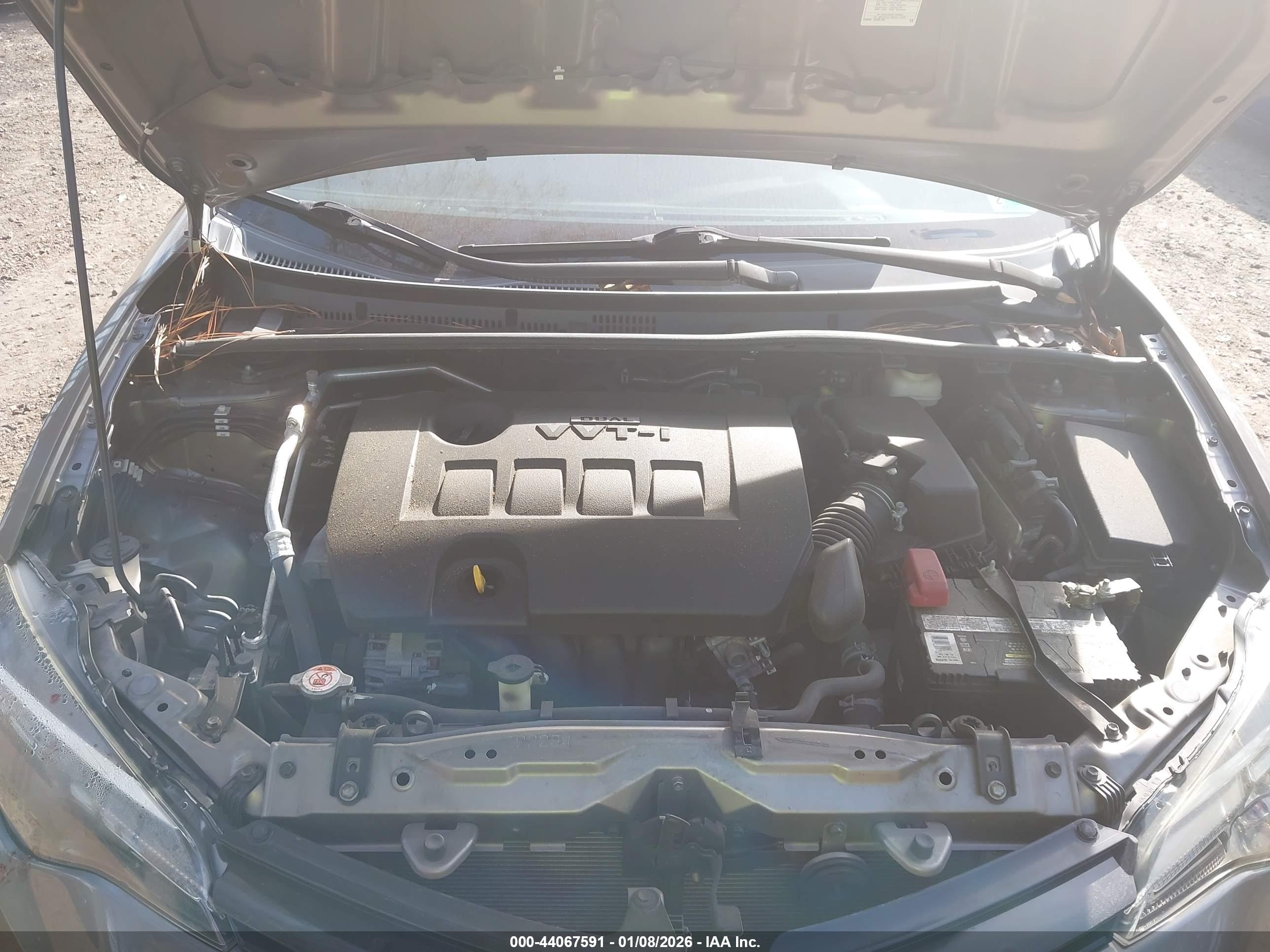 TOYOTA COROLLA image 10