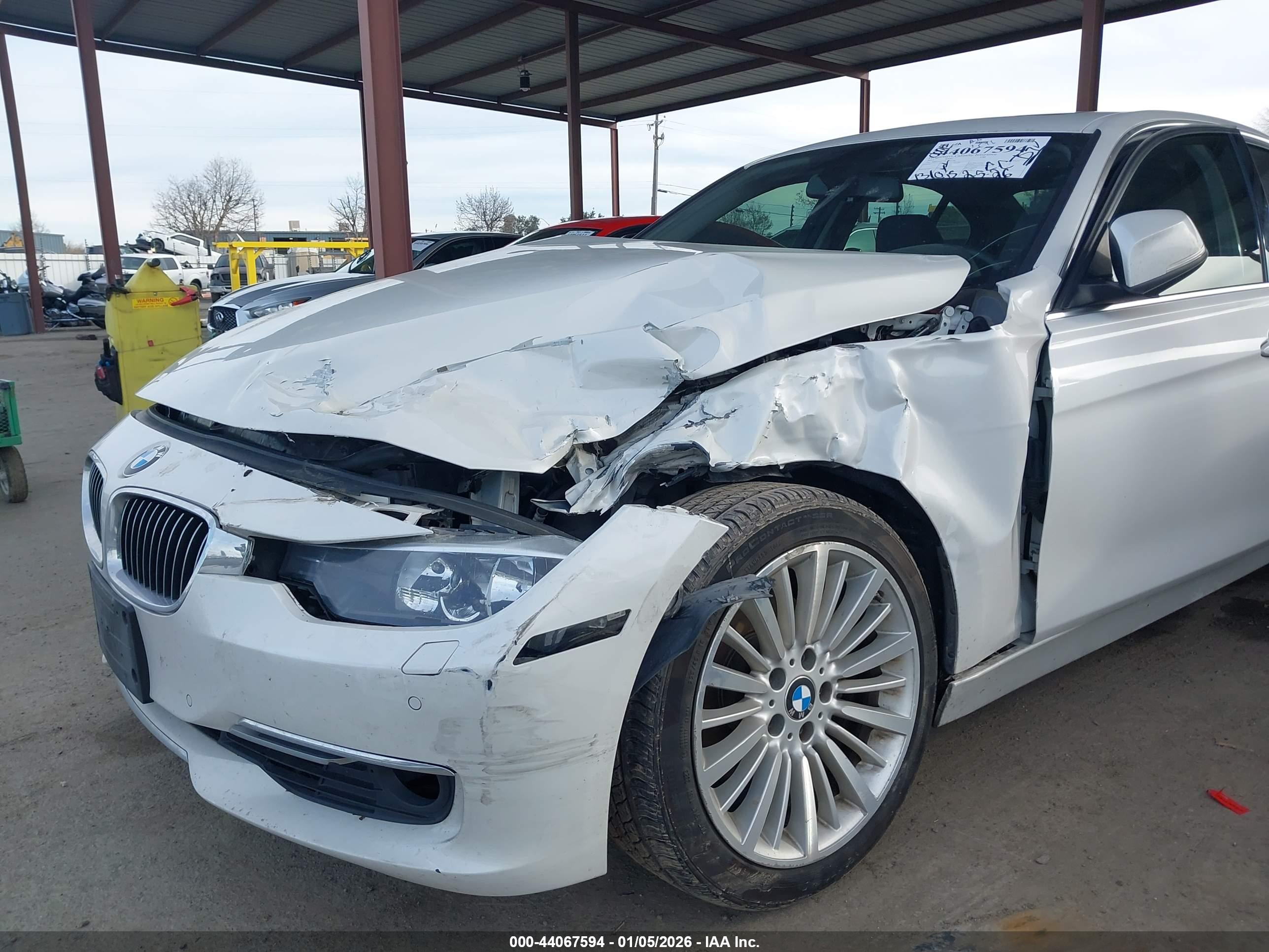 BMW 328I image 6
