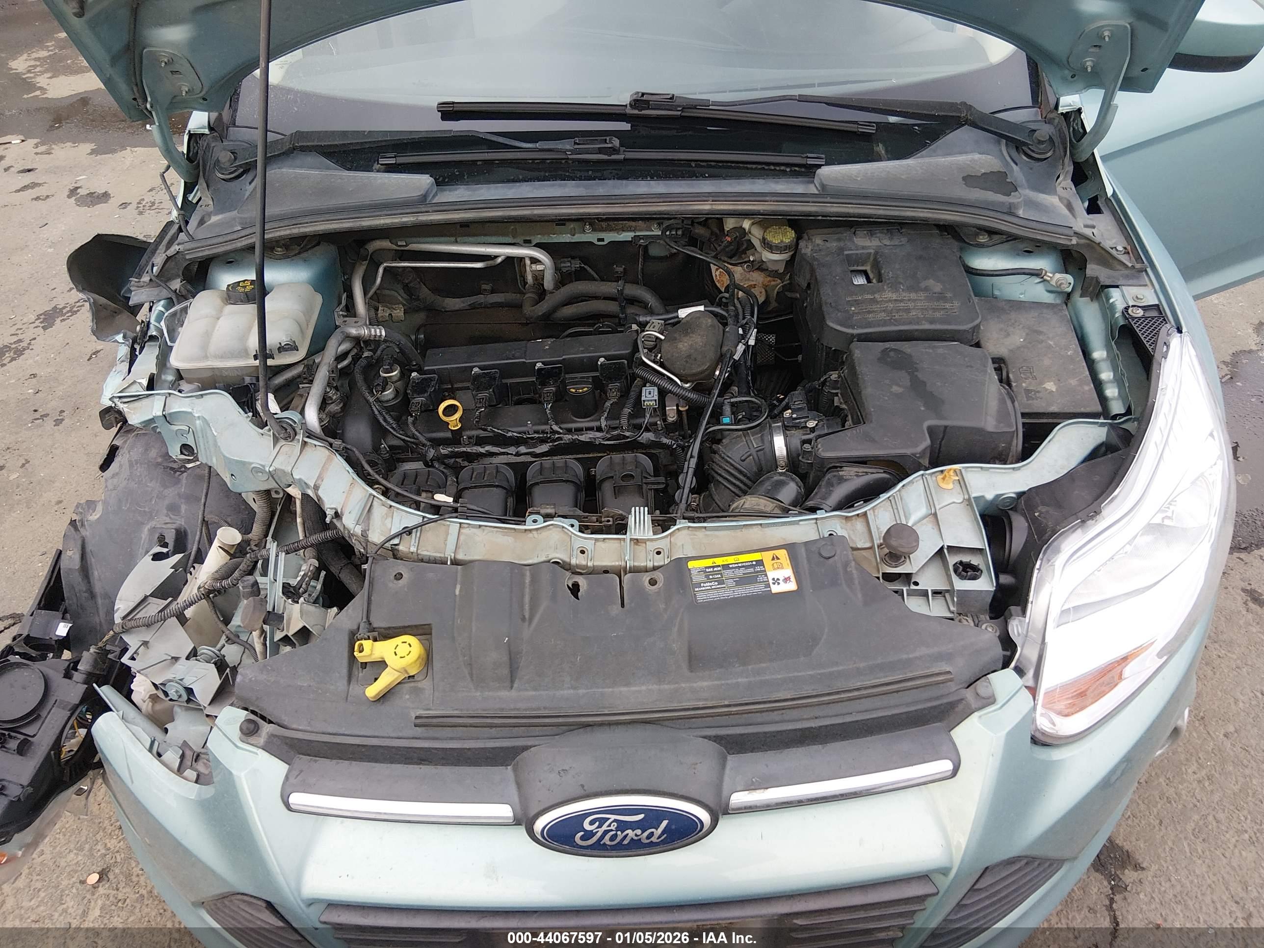 FORD FOCUS image 10