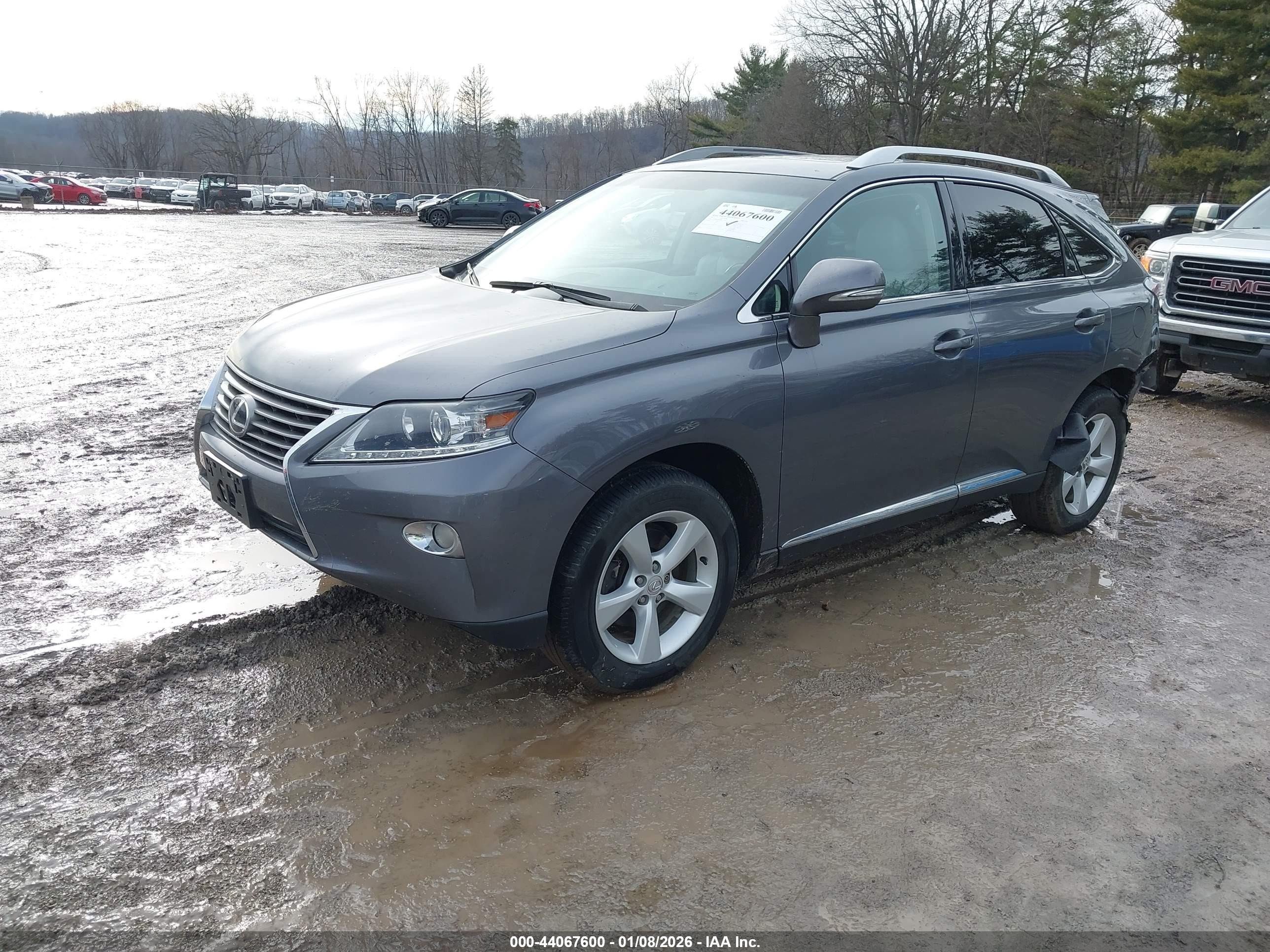 LEXUS RX image 2