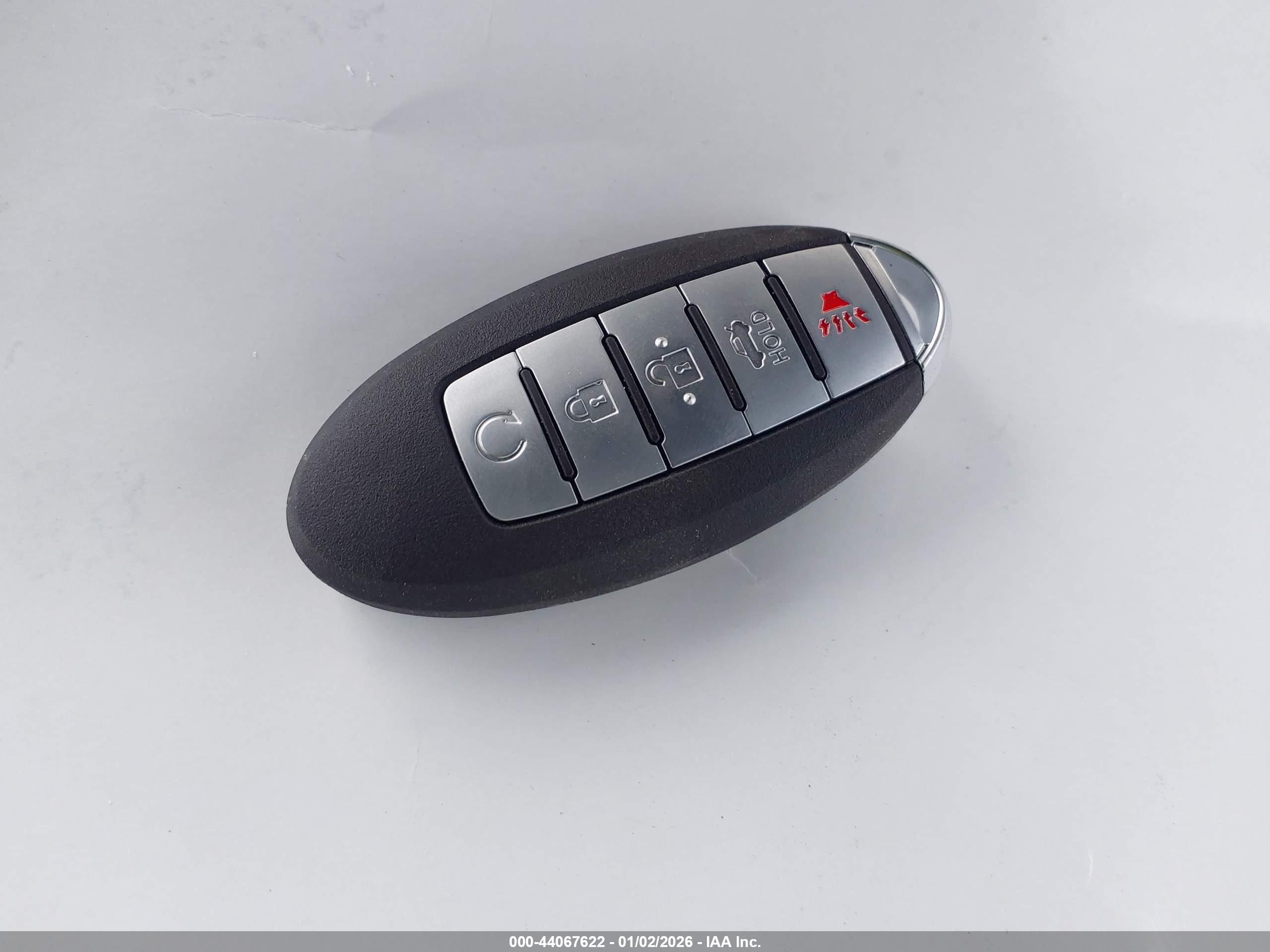 NISSAN ROGUE image 11