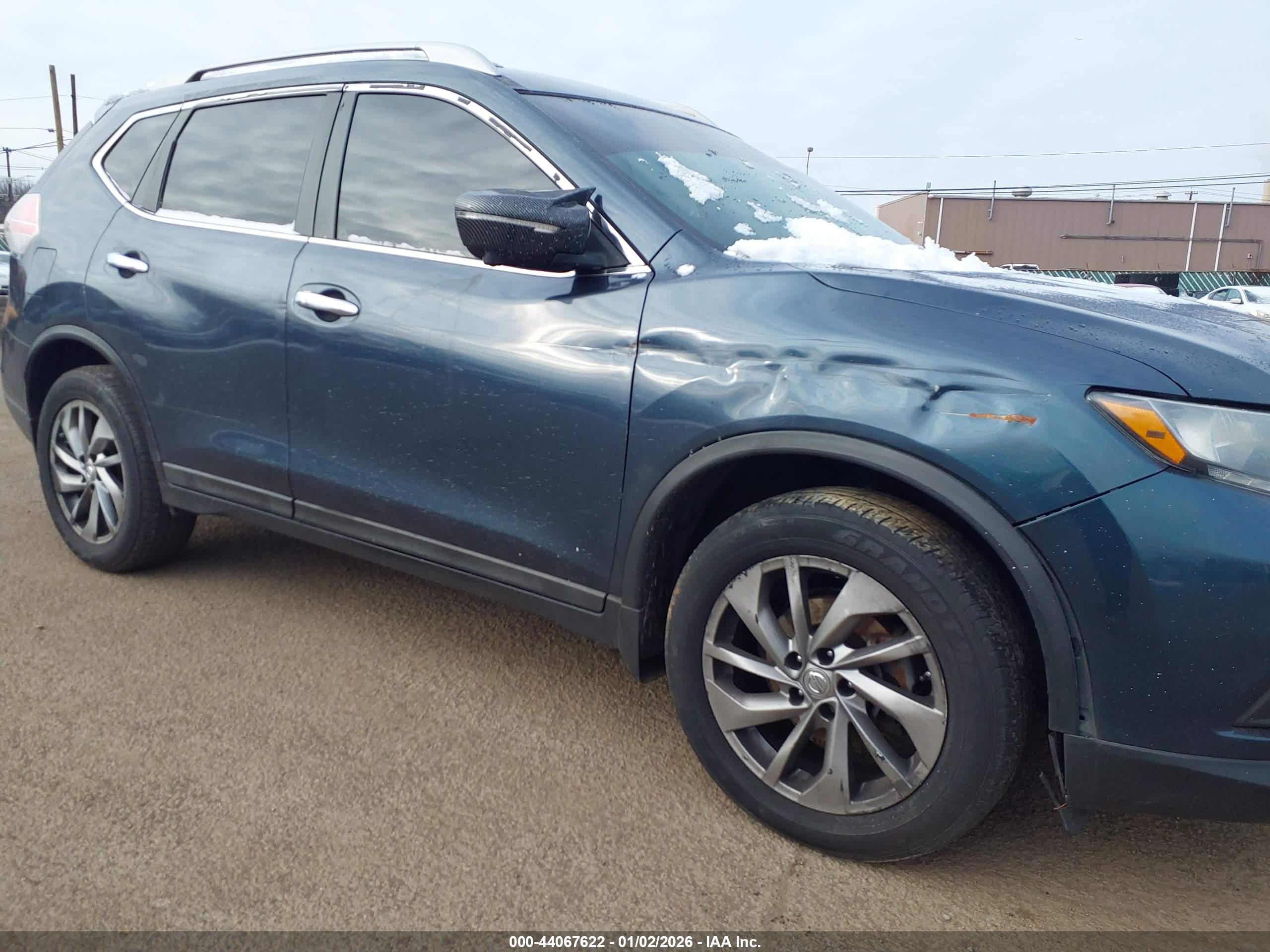 NISSAN ROGUE image 6