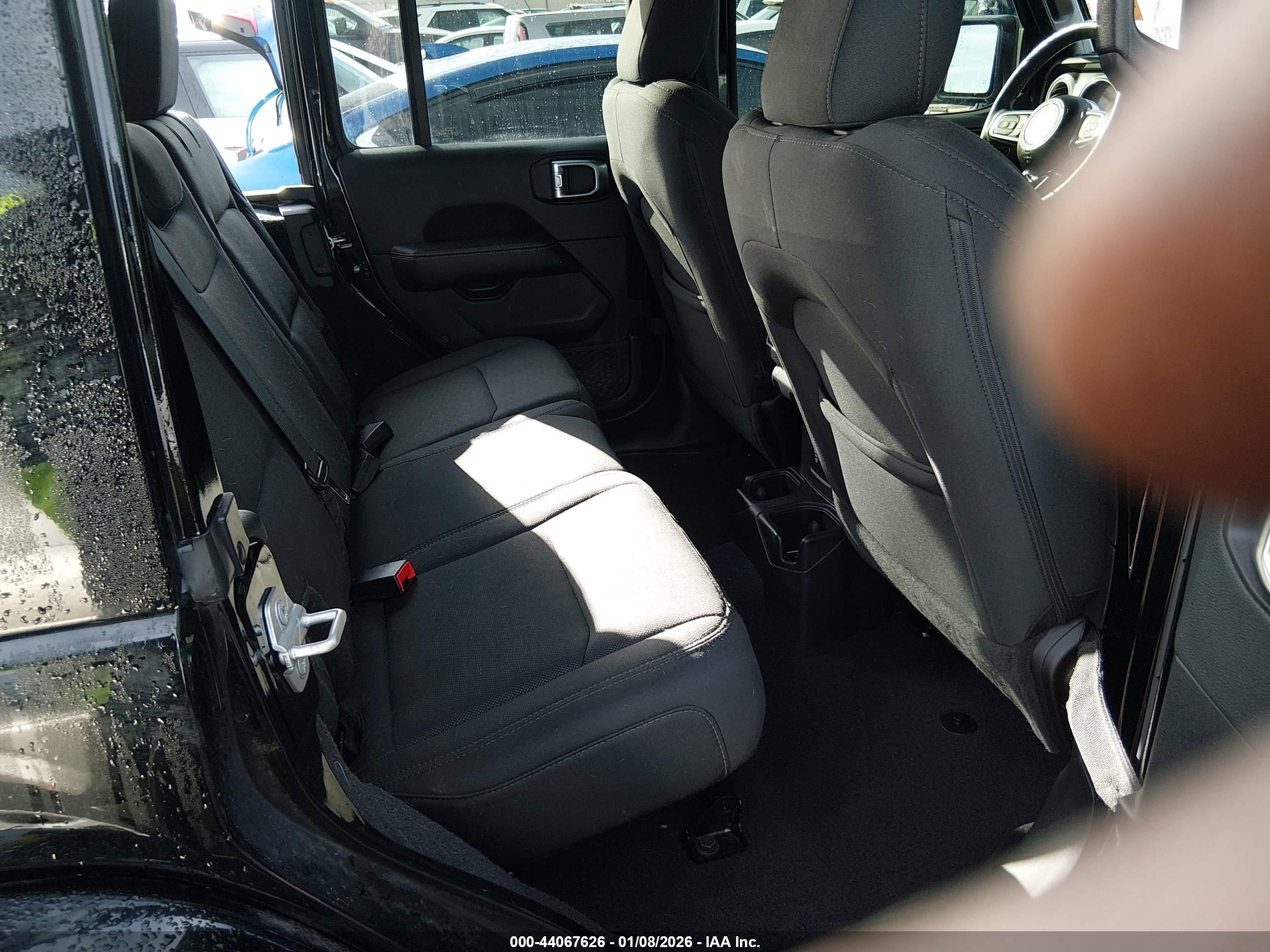 JEEP WRANGLER image 8