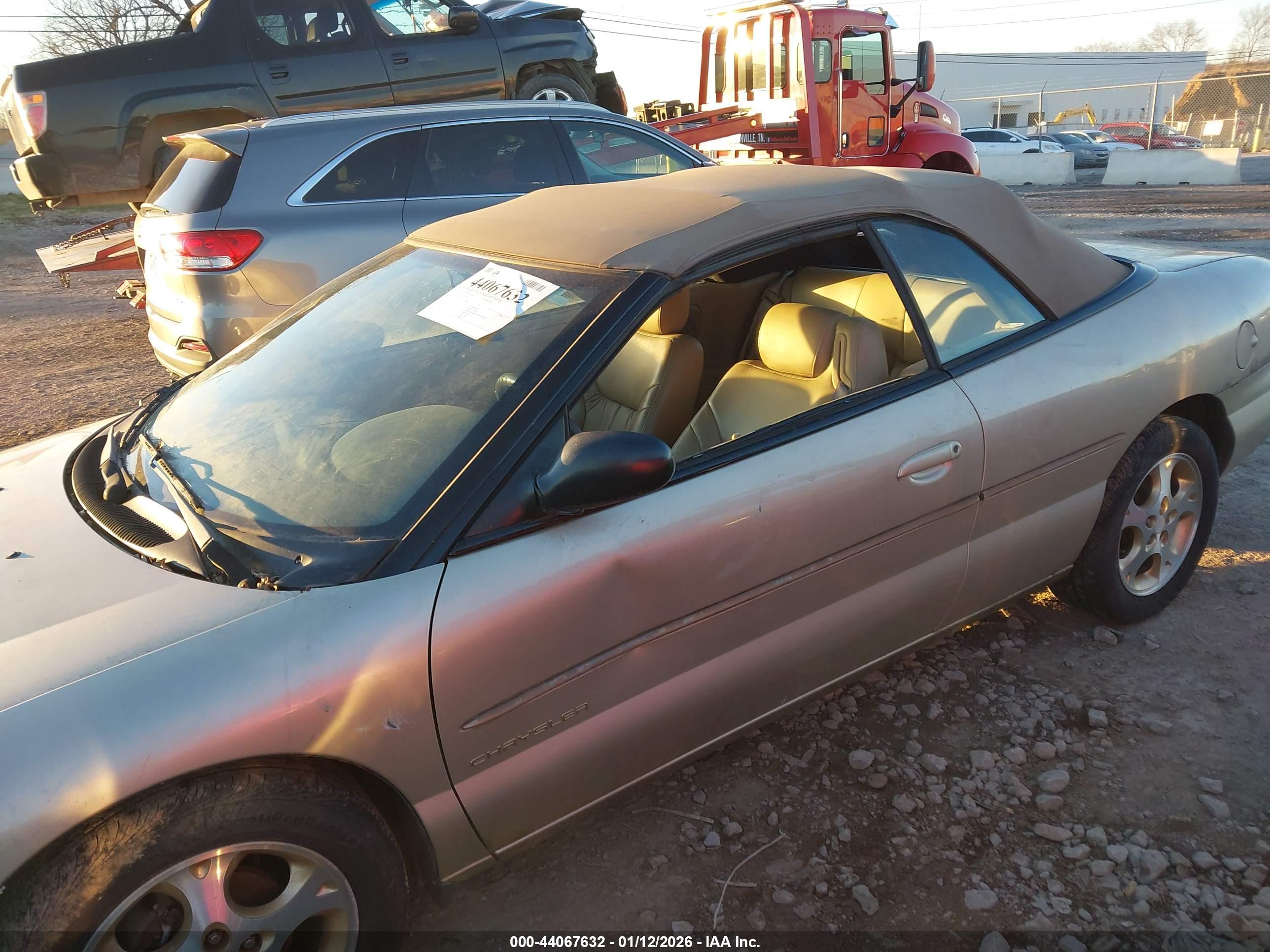 CHRYSLER SEBRING image 6