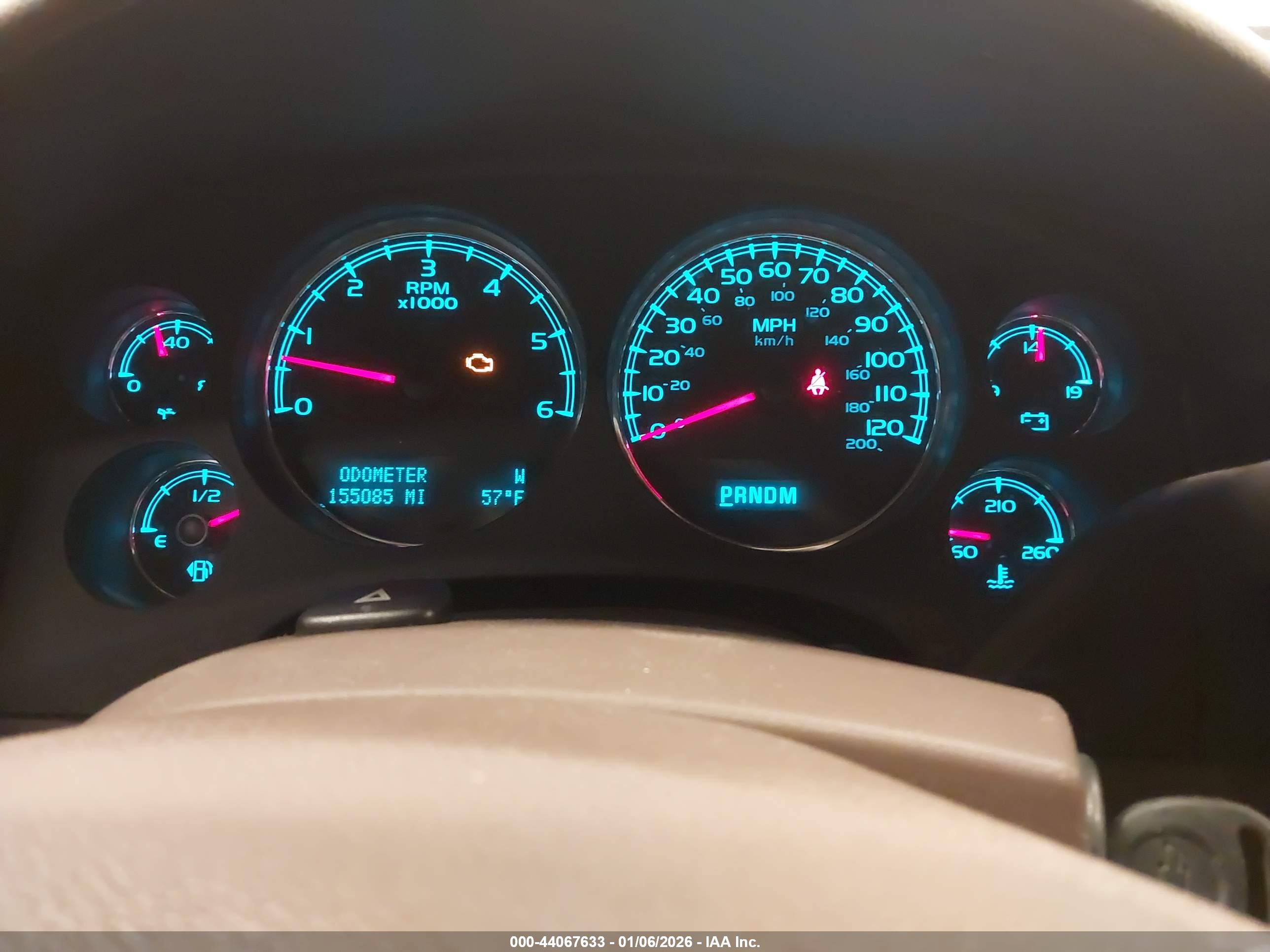 CHEVROLET TAHOE image 7