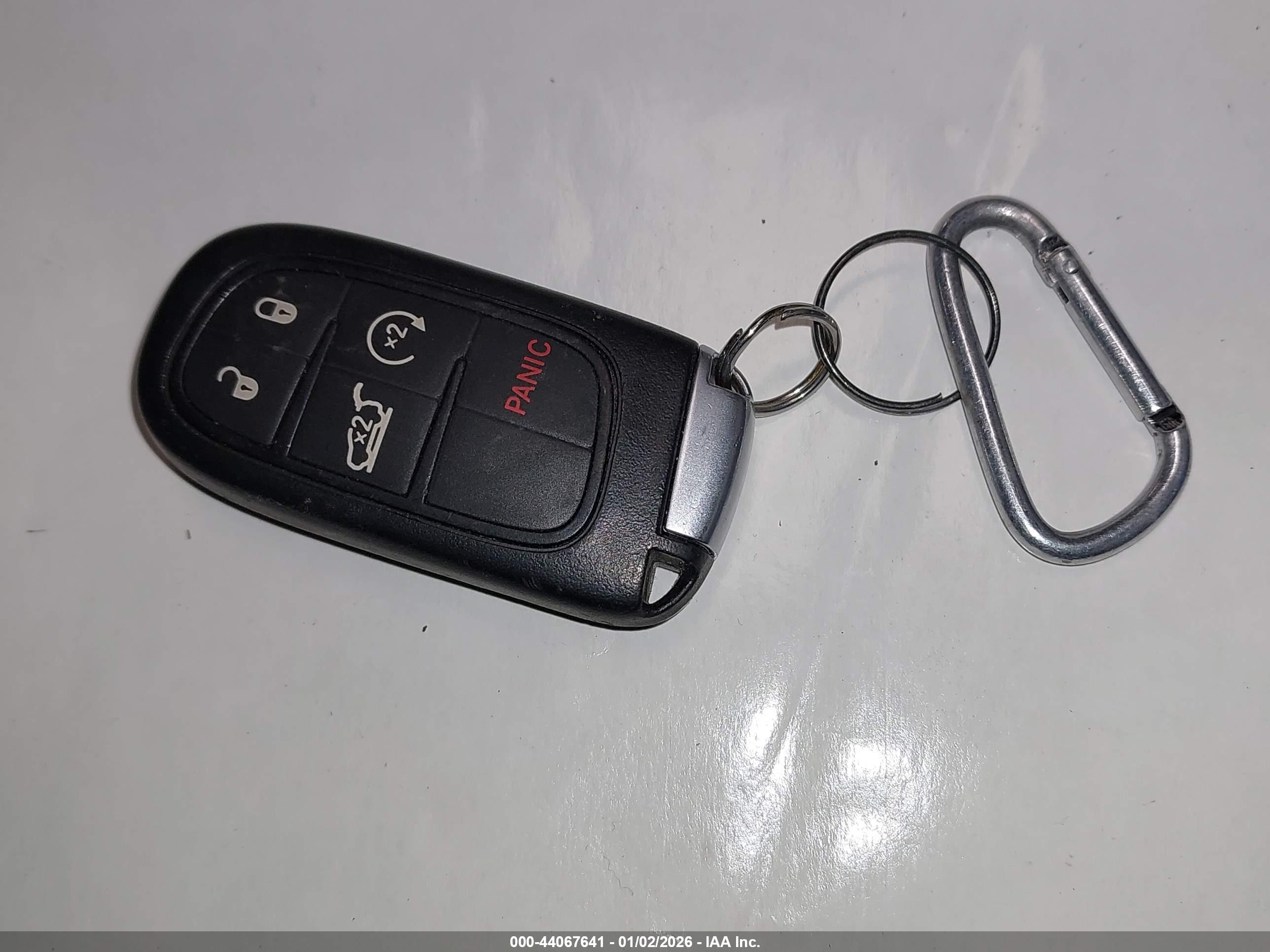 JEEP CHEROKEE image 11